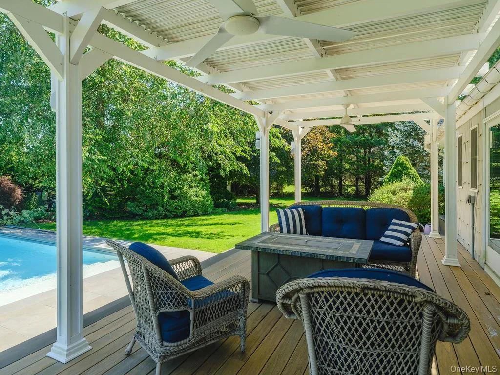 2080 Elijahs Lane, Southold, NY, 4 Bedrooms Bedrooms, 8 Rooms Rooms,3 BathroomsBathrooms,Residential,For Rent,Elijahs,0,1047144 2080 Elijahs Lane, Southold, NY, 4 Bedrooms Bedrooms, 8 Rooms Rooms,3 BathroomsBathrooms,Residential,For Rent,Elijahs,0,1047144