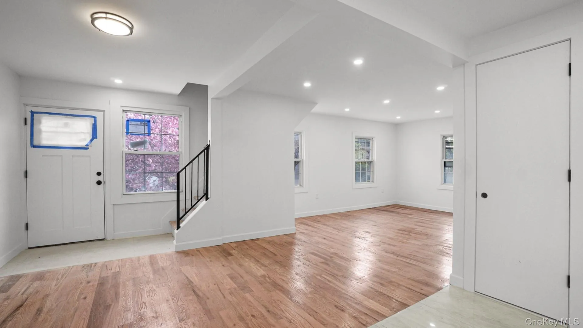 219 238th Street, New York, NY, 5 Bedrooms Bedrooms, 8 Rooms Rooms,2 BathroomsBathrooms,Residential,For Rent,238th,0,1047147 219 238th Street, New York, NY, 5 Bedrooms Bedrooms, 8 Rooms Rooms,2 BathroomsBathrooms,Residential,For Rent,238th,0,1047147