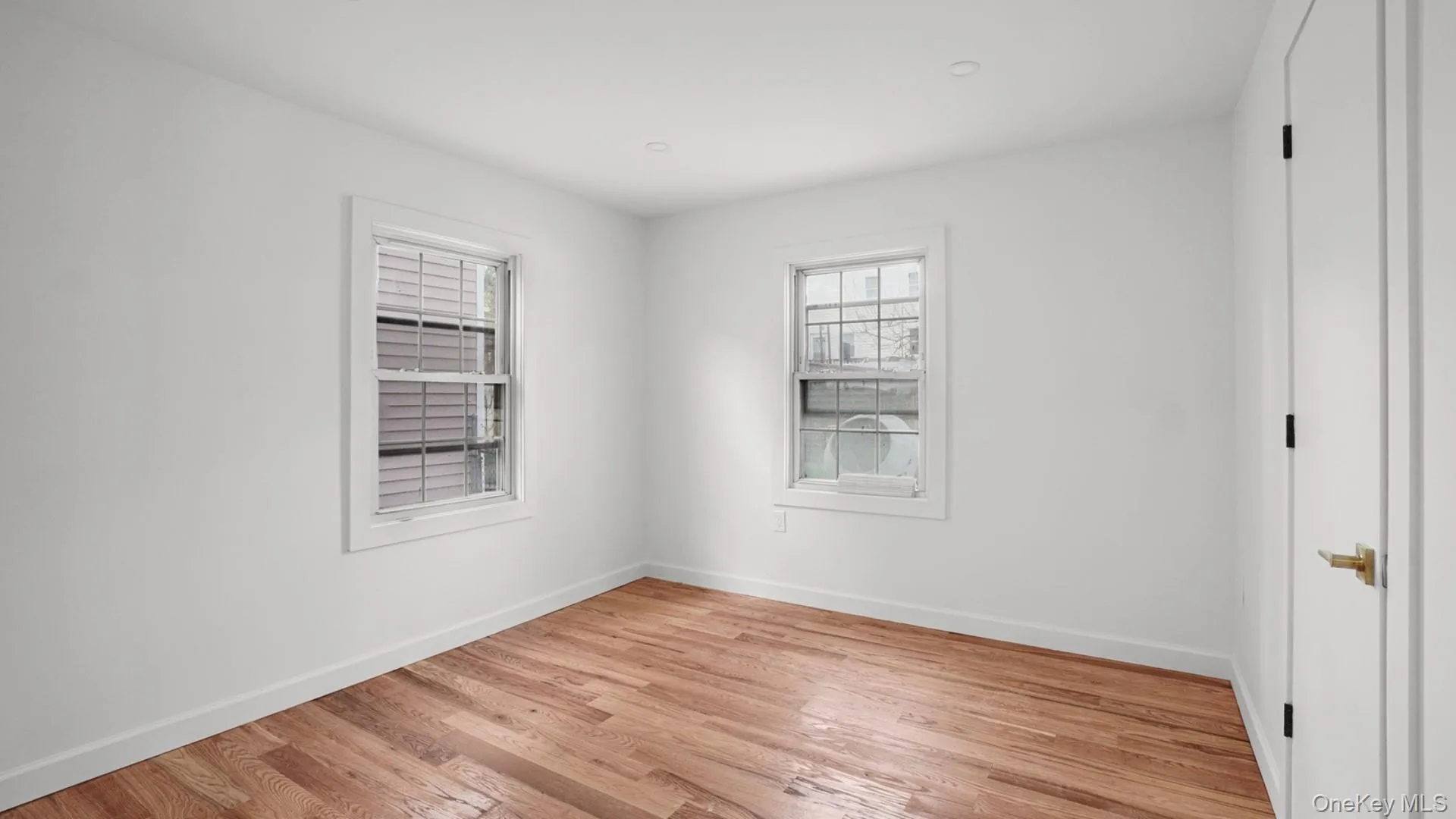 219 238th Street, New York, NY, 5 Bedrooms Bedrooms, 8 Rooms Rooms,2 BathroomsBathrooms,Residential,For Rent,238th,0,1047147 219 238th Street, New York, NY, 5 Bedrooms Bedrooms, 8 Rooms Rooms,2 BathroomsBathrooms,Residential,For Rent,238th,0,1047147