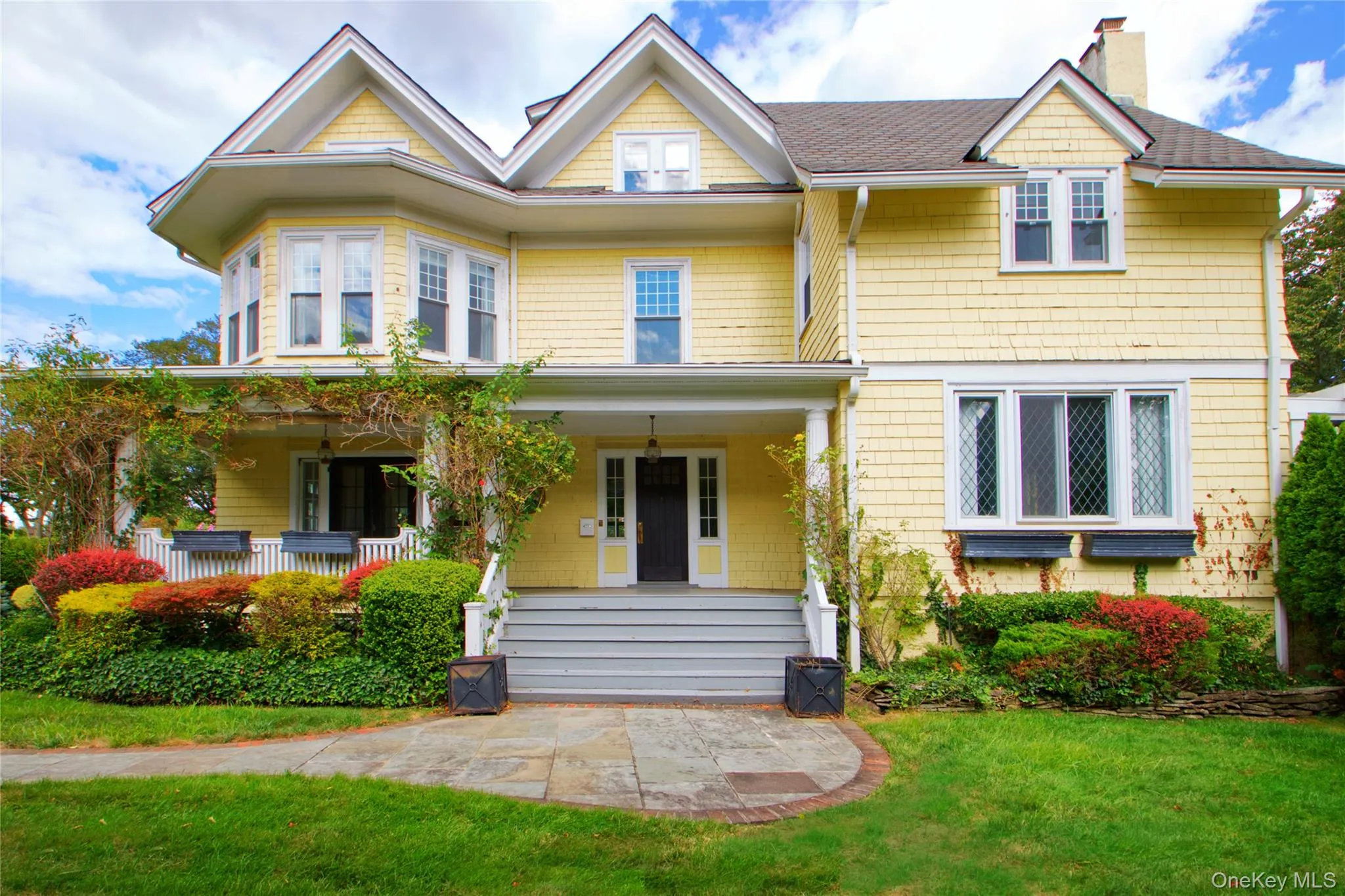 92 6th Street, Hempstead, NY, 7 Bedrooms Bedrooms, 12 Rooms Rooms,4 BathroomsBathrooms,Residential Lease,For Rent,6th,0,1047152 92 6th Street, Hempstead, NY, 7 Bedrooms Bedrooms, 12 Rooms Rooms,4 BathroomsBathrooms,Residential Lease,For Rent,6th,0,1047152