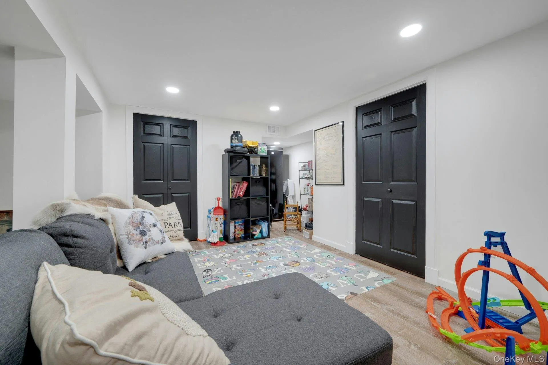 50 Vernon Drive, Eastchester, NY, 3 Bedrooms Bedrooms, 8 Rooms Rooms,2 BathroomsBathrooms,Residential,For Rent,Vernon,0,1047155 50 Vernon Drive, Eastchester, NY, 3 Bedrooms Bedrooms, 8 Rooms Rooms,2 BathroomsBathrooms,Residential,For Rent,Vernon,0,1047155