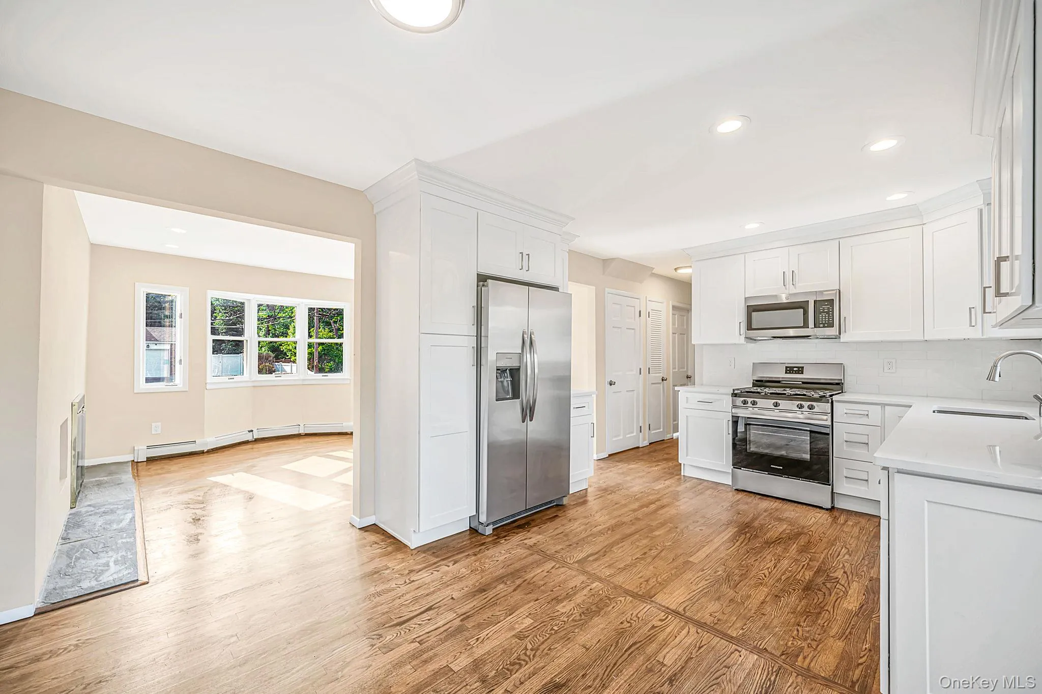 35 Colony Road, Brookhaven, NY, 6 Bedrooms Bedrooms, 9 Rooms Rooms,3 BathroomsBathrooms,Residential,For Rent,Colony,0,1047156 35 Colony Road, Brookhaven, NY, 6 Bedrooms Bedrooms, 9 Rooms Rooms,3 BathroomsBathrooms,Residential,For Rent,Colony,0,1047156