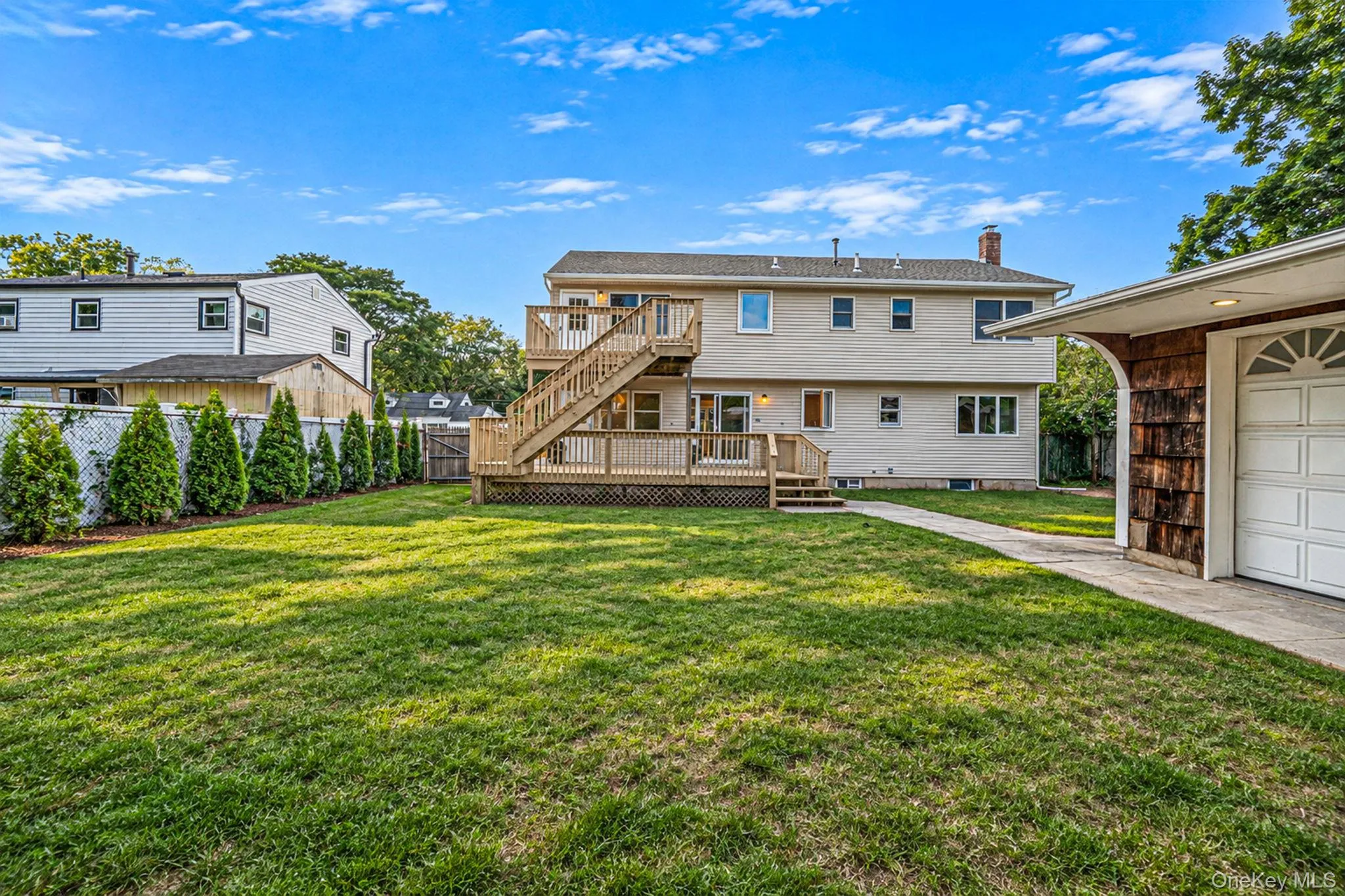 35 Colony Road, Brookhaven, NY, 6 Bedrooms Bedrooms, 9 Rooms Rooms,3 BathroomsBathrooms,Residential,For Rent,Colony,0,1047156 35 Colony Road, Brookhaven, NY, 6 Bedrooms Bedrooms, 9 Rooms Rooms,3 BathroomsBathrooms,Residential,For Rent,Colony,0,1047156