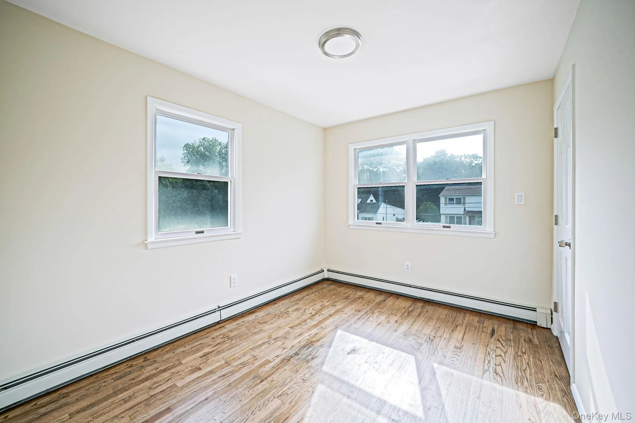 35 Colony Road, Brookhaven, NY, 6 Bedrooms Bedrooms, 9 Rooms Rooms,3 BathroomsBathrooms,Residential,For Rent,Colony,0,1047156 35 Colony Road, Brookhaven, NY, 6 Bedrooms Bedrooms, 9 Rooms Rooms,3 BathroomsBathrooms,Residential,For Rent,Colony,0,1047156