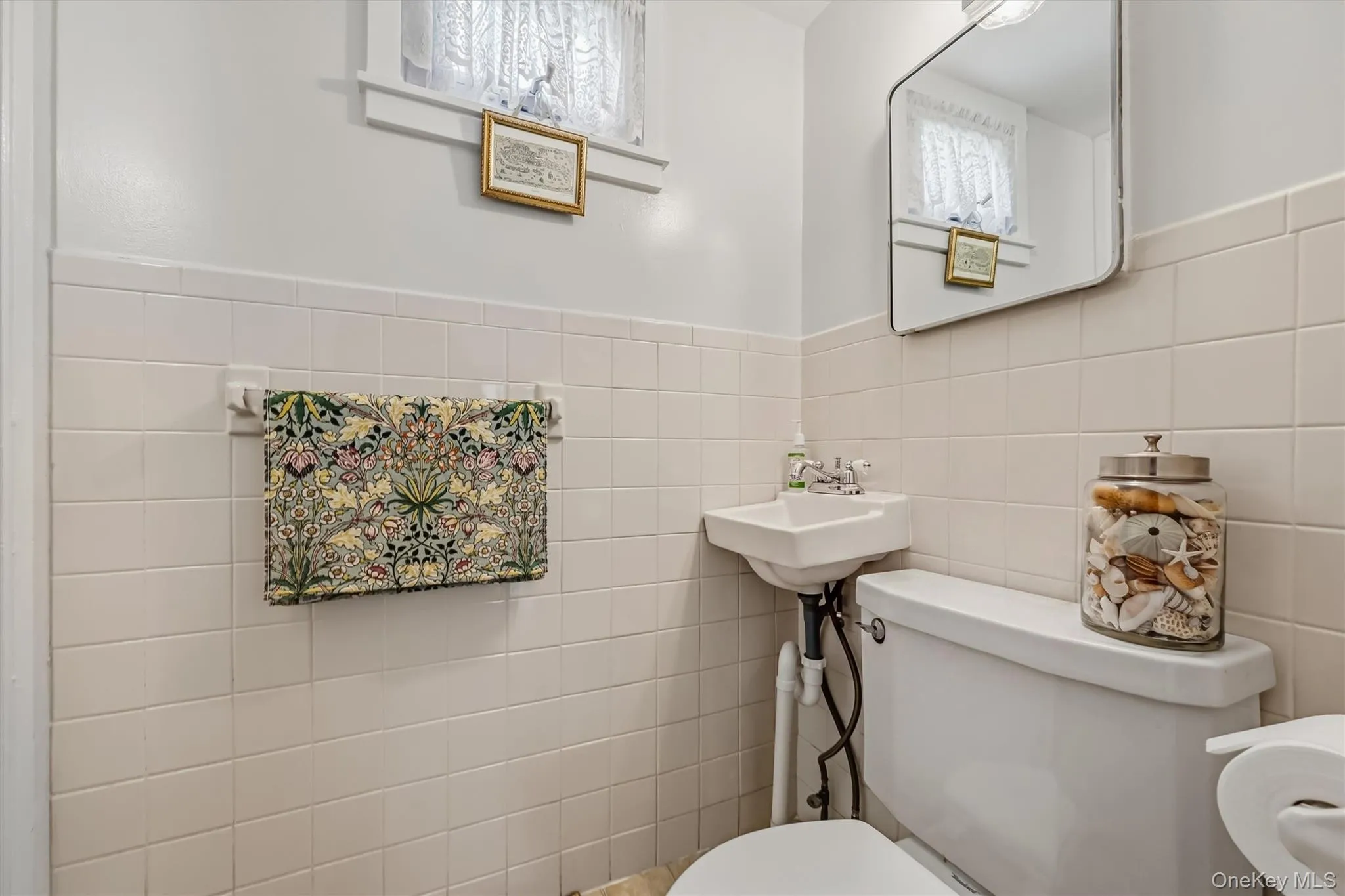 61 Maple Avenue, Ramapo, NY, 3 Bedrooms Bedrooms, 9 Rooms Rooms,2 BathroomsBathrooms,Residential,For Rent,Maple,0,1047168 61 Maple Avenue, Ramapo, NY, 3 Bedrooms Bedrooms, 9 Rooms Rooms,2 BathroomsBathrooms,Residential,For Rent,Maple,0,1047168