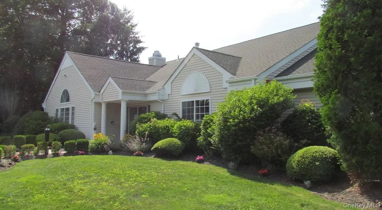 40 Quail Court, Brookhaven, NY, 2 Bedrooms Bedrooms, 6 Rooms Rooms,1 BathroomBathrooms,Residential,For Rent,Quail,0,1047176 40 Quail Court, Brookhaven, NY, 2 Bedrooms Bedrooms, 6 Rooms Rooms,1 BathroomBathrooms,Residential,For Rent,Quail,0,1047176