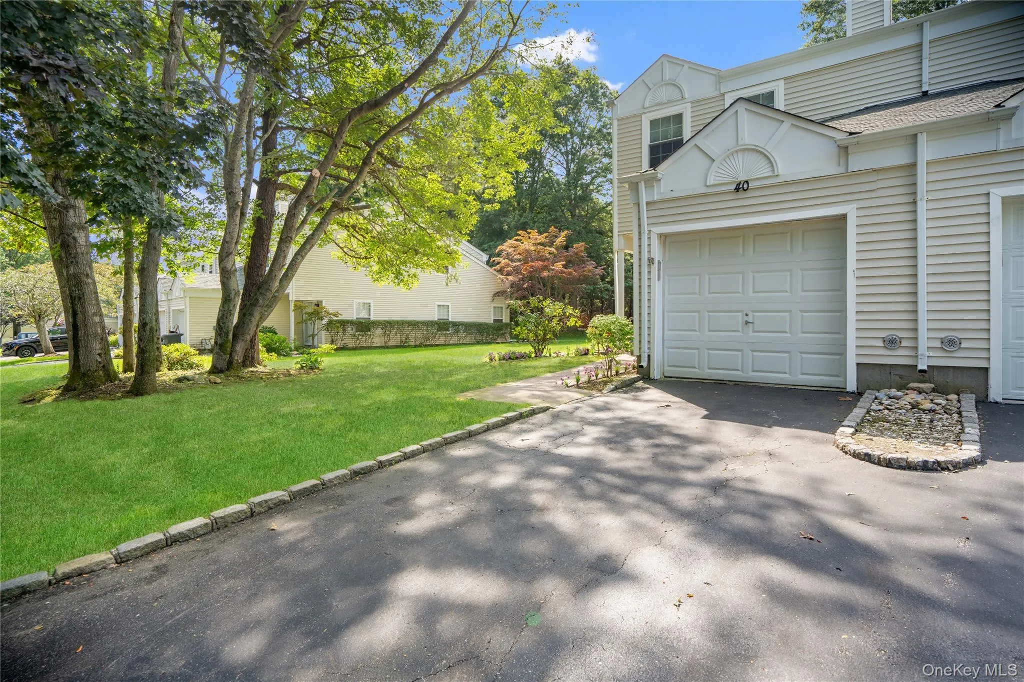 40 Quail Court, Brookhaven, NY, 2 Bedrooms Bedrooms, 6 Rooms Rooms,1 BathroomBathrooms,Residential,For Rent,Quail,0,1047176 40 Quail Court, Brookhaven, NY, 2 Bedrooms Bedrooms, 6 Rooms Rooms,1 BathroomBathrooms,Residential,For Rent,Quail,0,1047176