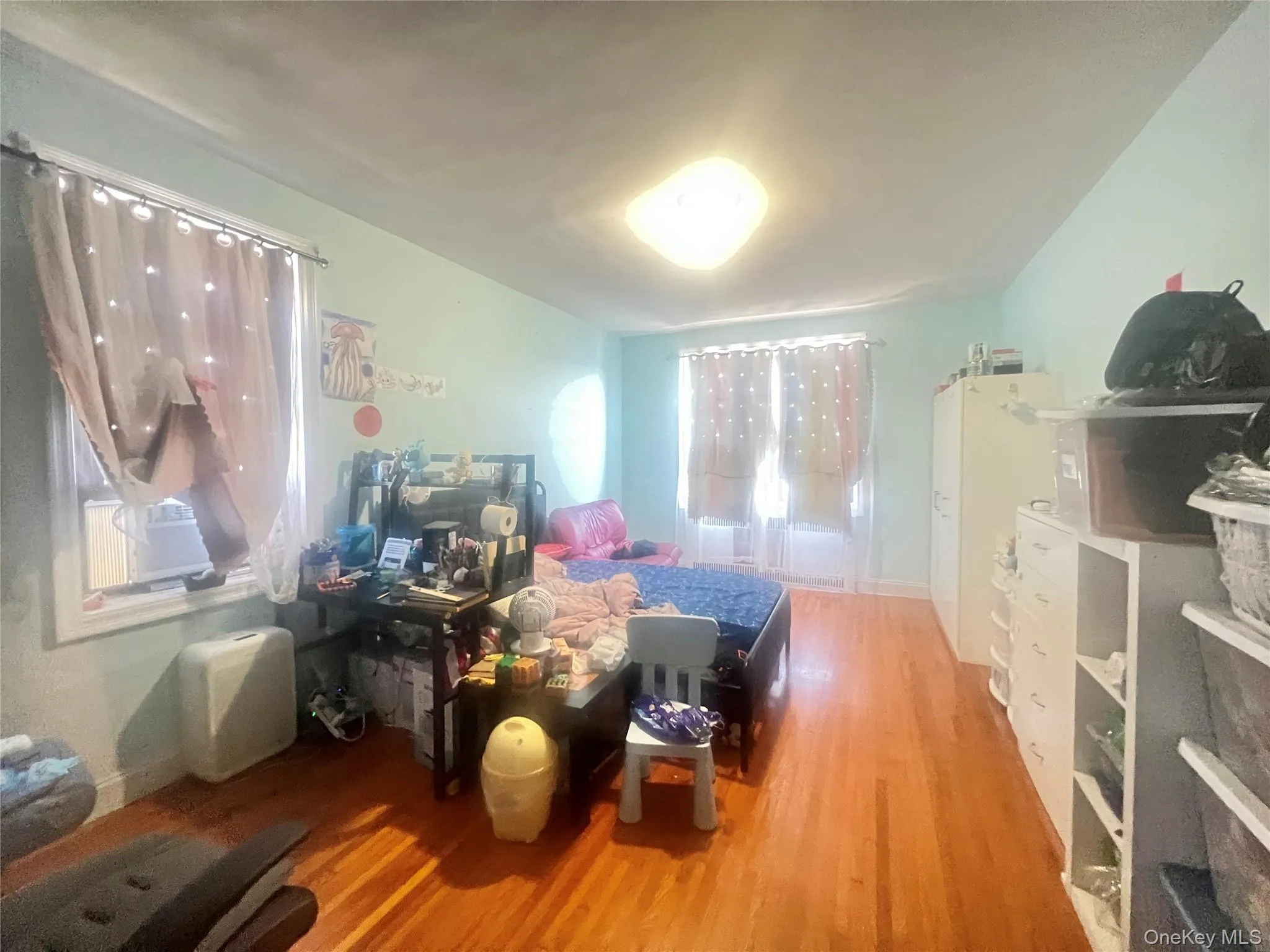 42-52 Layton Street, New York, NY, 1 Bedroom Bedrooms, 4 Rooms Rooms,1 BathroomBathrooms,Residential,For Rent,Layton,0,1047181 42-52 Layton Street, New York, NY, 1 Bedroom Bedrooms, 4 Rooms Rooms,1 BathroomBathrooms,Residential,For Rent,Layton,0,1047181