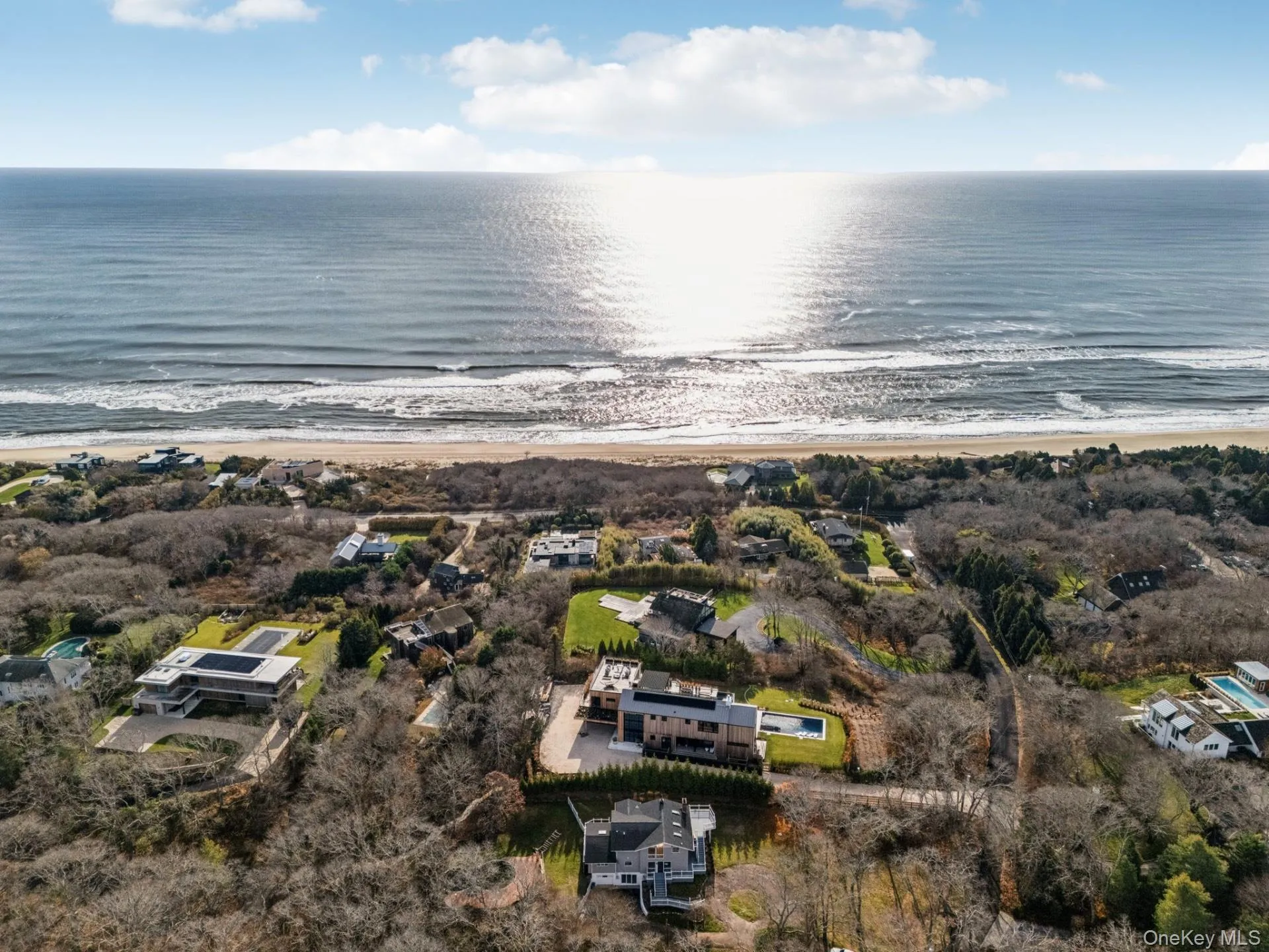 18 Tara Road, East Hampton, NY, 4 Bedrooms Bedrooms, 10 Rooms Rooms,3 BathroomsBathrooms,Residential,For Rent,Tara,0,1047183 18 Tara Road, East Hampton, NY, 4 Bedrooms Bedrooms, 10 Rooms Rooms,3 BathroomsBathrooms,Residential,For Rent,Tara,0,1047183