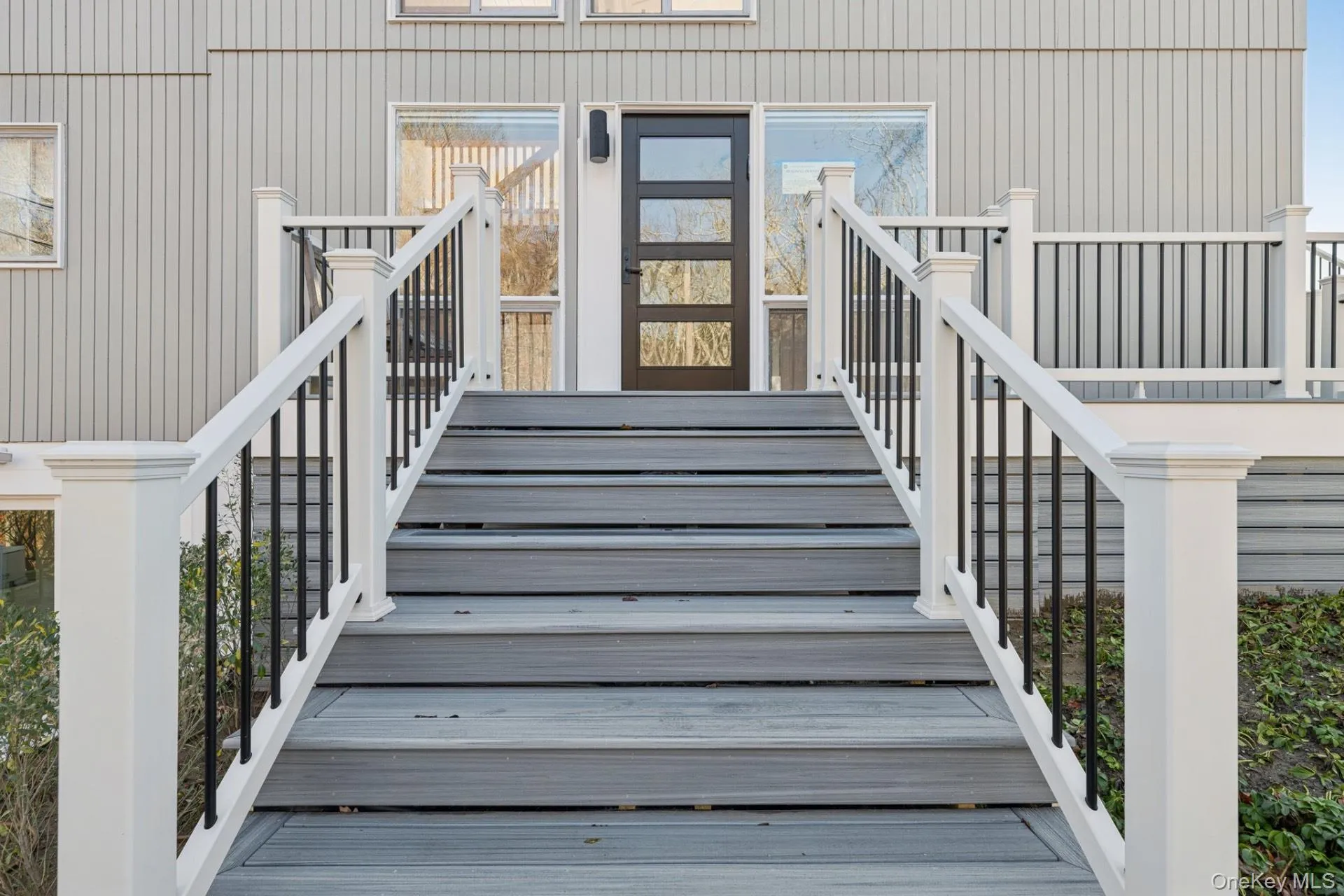 18 Tara Road, East Hampton, NY, 4 Bedrooms Bedrooms, 10 Rooms Rooms,3 BathroomsBathrooms,Residential,For Rent,Tara,0,1047183 18 Tara Road, East Hampton, NY, 4 Bedrooms Bedrooms, 10 Rooms Rooms,3 BathroomsBathrooms,Residential,For Rent,Tara,0,1047183