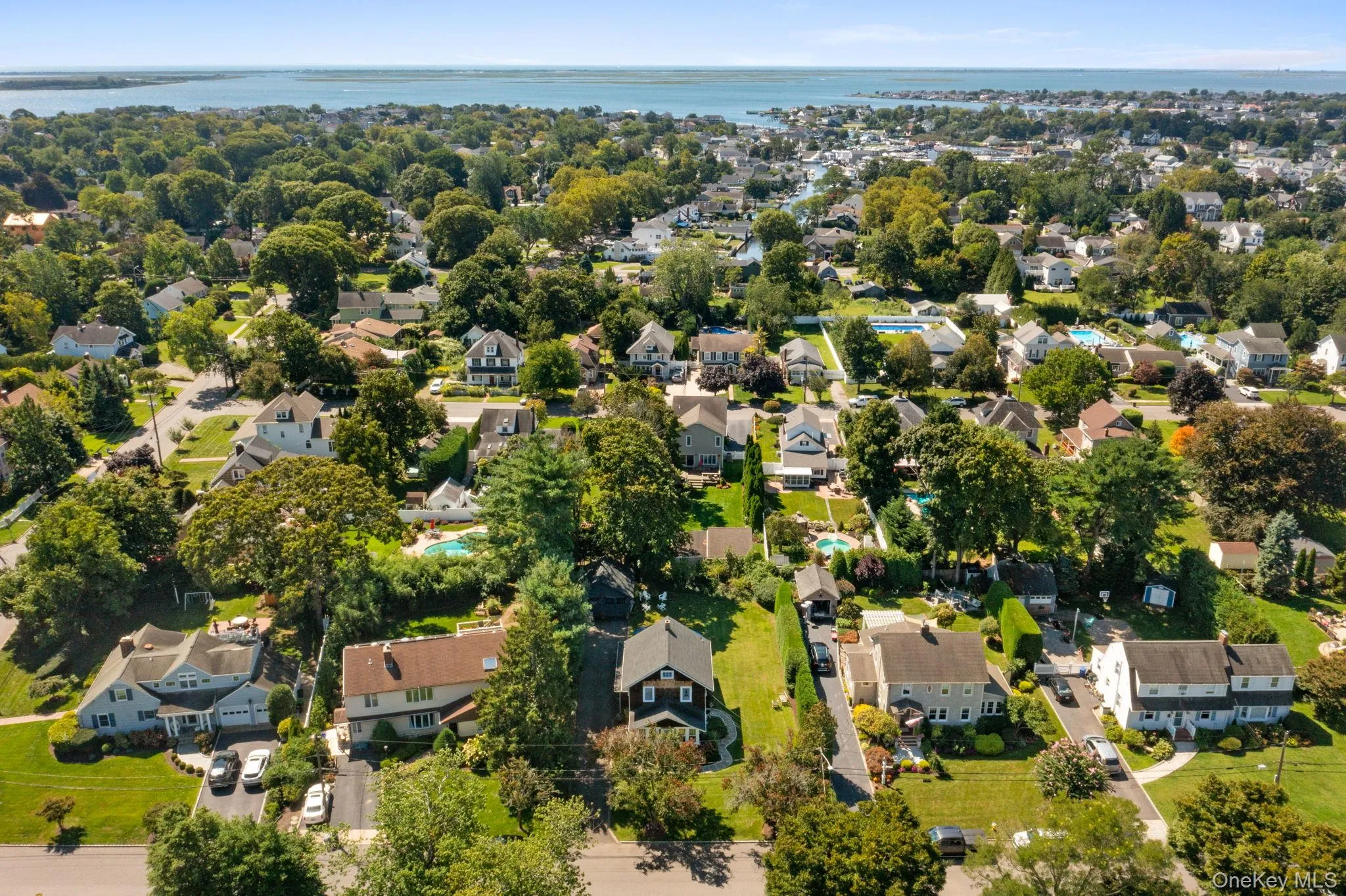 16 Robbins Avenue, Babylon, NY, 3 Bedrooms Bedrooms, 9 Rooms Rooms,2 BathroomsBathrooms,Residential,For Rent,Robbins,0,1047195 16 Robbins Avenue, Babylon, NY, 3 Bedrooms Bedrooms, 9 Rooms Rooms,2 BathroomsBathrooms,Residential,For Rent,Robbins,0,1047195