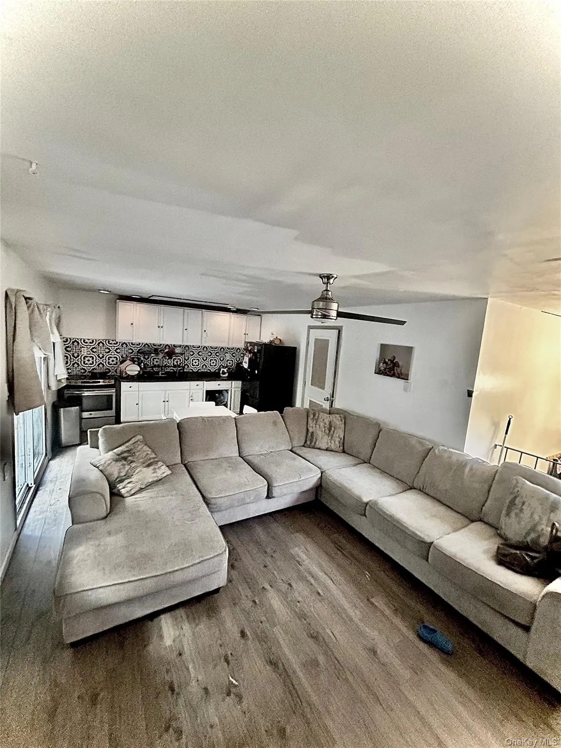 15 Medallion Road, Thompson, NY, 3 Bedrooms Bedrooms, 7 Rooms Rooms,2 BathroomsBathrooms,Residential,For Rent,Medallion,0,1047198 15 Medallion Road, Thompson, NY, 3 Bedrooms Bedrooms, 7 Rooms Rooms,2 BathroomsBathrooms,Residential,For Rent,Medallion,0,1047198