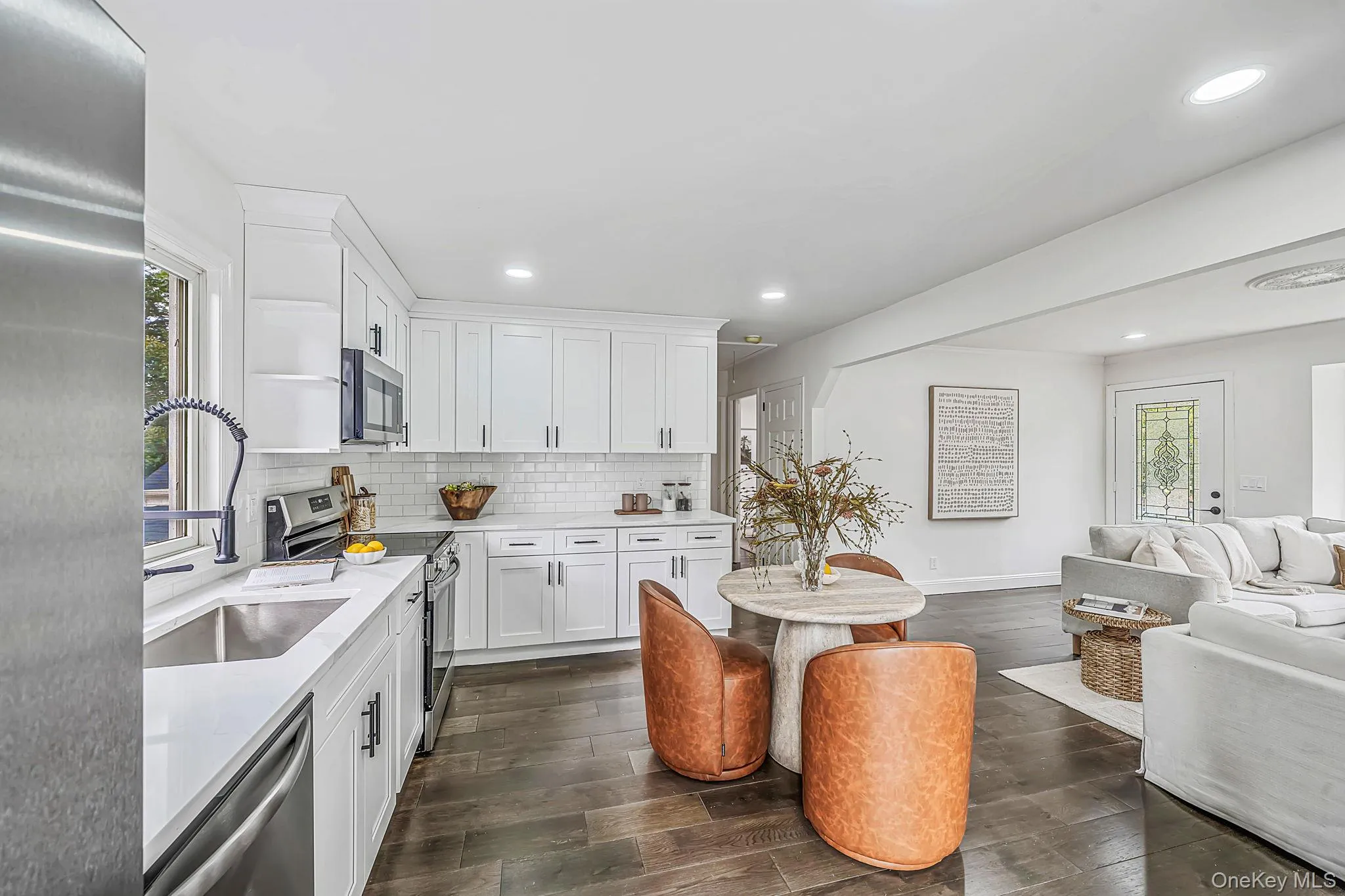 14 Millers Road, Brookhaven, NY, 4 Bedrooms Bedrooms, 8 Rooms Rooms,2 BathroomsBathrooms,Residential,For Rent,Millers,0,1047202 14 Millers Road, Brookhaven, NY, 4 Bedrooms Bedrooms, 8 Rooms Rooms,2 BathroomsBathrooms,Residential,For Rent,Millers,0,1047202