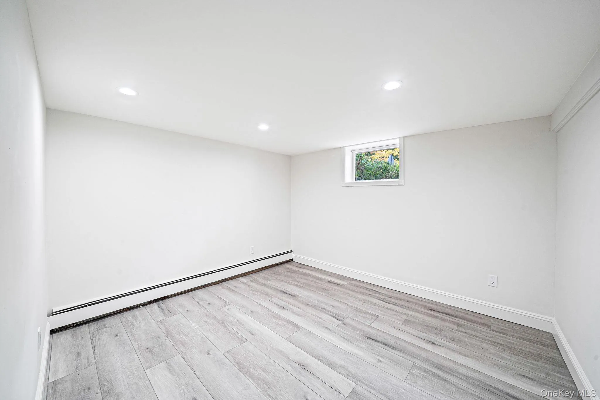 14 Millers Road, Brookhaven, NY, 4 Bedrooms Bedrooms, 8 Rooms Rooms,2 BathroomsBathrooms,Residential,For Rent,Millers,0,1047202 14 Millers Road, Brookhaven, NY, 4 Bedrooms Bedrooms, 8 Rooms Rooms,2 BathroomsBathrooms,Residential,For Rent,Millers,0,1047202