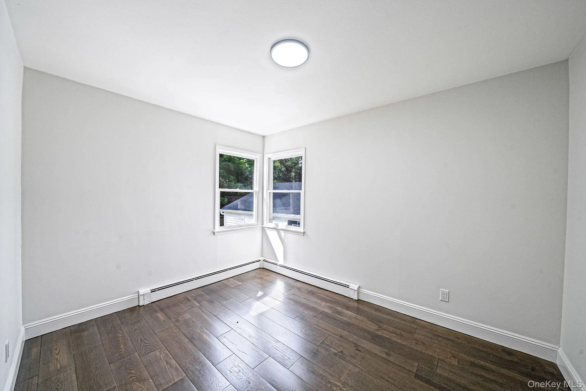 14 Millers Road, Brookhaven, NY, 4 Bedrooms Bedrooms, 8 Rooms Rooms,2 BathroomsBathrooms,Residential,For Rent,Millers,0,1047202 14 Millers Road, Brookhaven, NY, 4 Bedrooms Bedrooms, 8 Rooms Rooms,2 BathroomsBathrooms,Residential,For Rent,Millers,0,1047202
