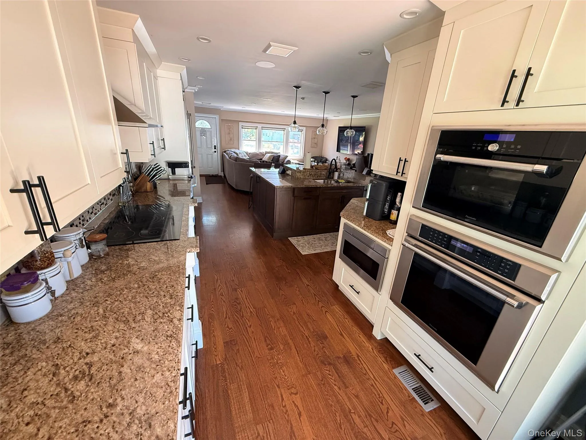 35 Ranch Drive, Brookhaven, NY, 3 Bedrooms Bedrooms, 6 Rooms Rooms,2 BathroomsBathrooms,Residential,For Rent,Ranch,0,1047205 35 Ranch Drive, Brookhaven, NY, 3 Bedrooms Bedrooms, 6 Rooms Rooms,2 BathroomsBathrooms,Residential,For Rent,Ranch,0,1047205