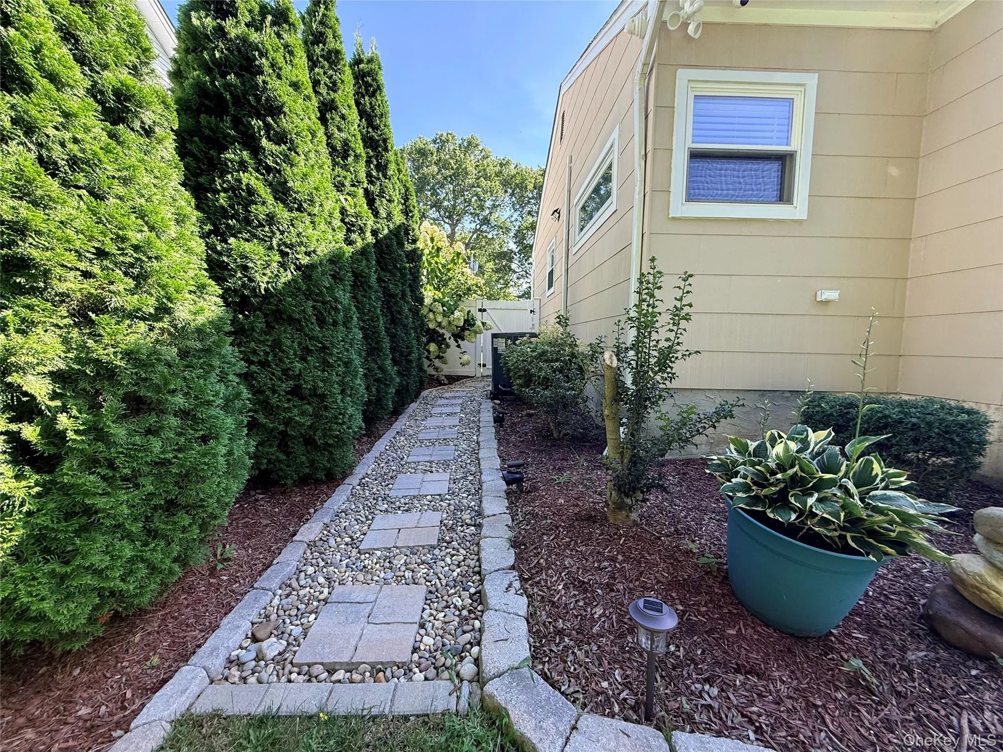35 Ranch Drive, Brookhaven, NY, 3 Bedrooms Bedrooms, 6 Rooms Rooms,2 BathroomsBathrooms,Residential,For Rent,Ranch,0,1047205 35 Ranch Drive, Brookhaven, NY, 3 Bedrooms Bedrooms, 6 Rooms Rooms,2 BathroomsBathrooms,Residential,For Rent,Ranch,0,1047205