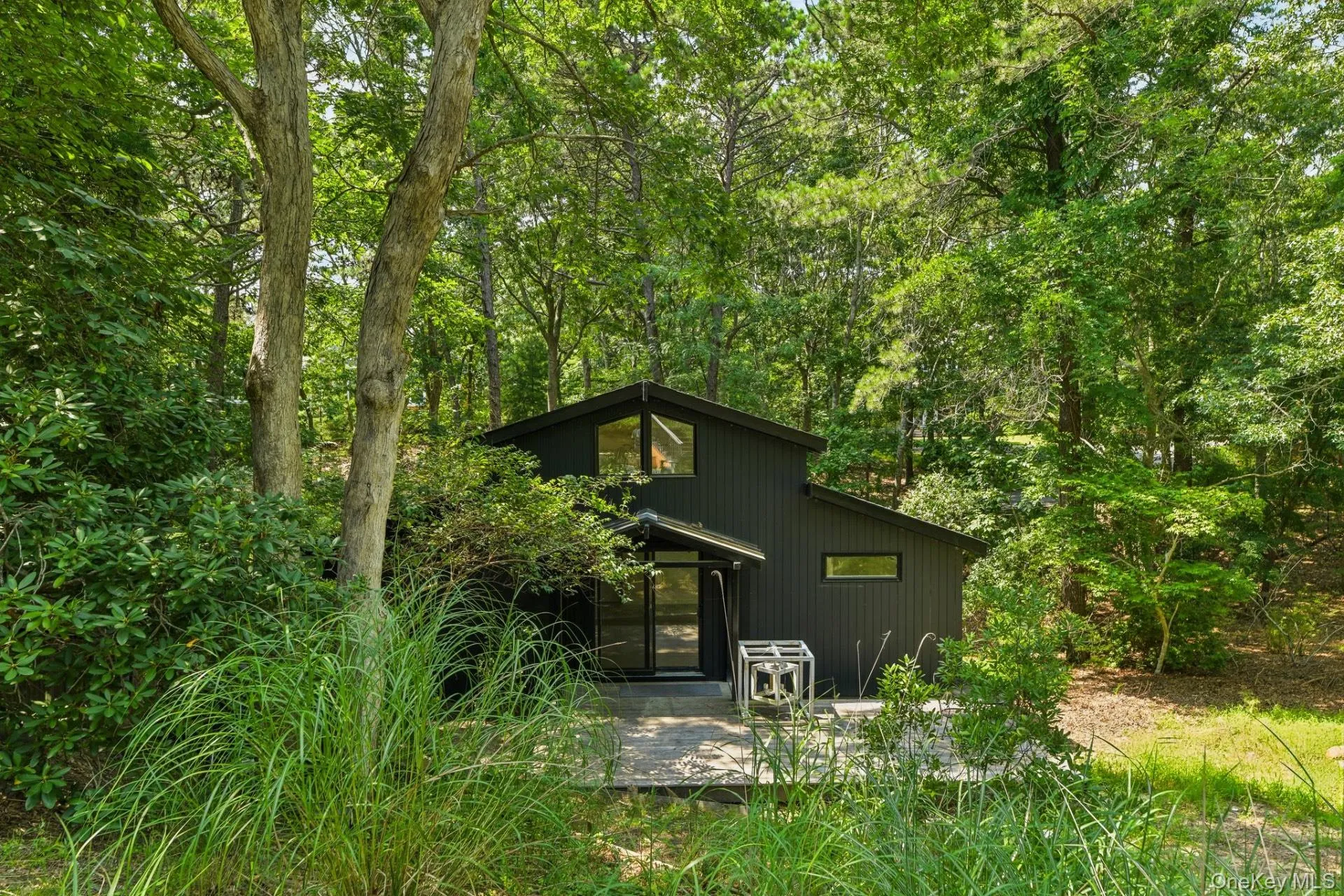 12 Deep View Court, East Hampton, NY, 4 Bedrooms Bedrooms, 8 Rooms Rooms,2 BathroomsBathrooms,Residential,For Rent,Deep View,0,1047210 12 Deep View Court, East Hampton, NY, 4 Bedrooms Bedrooms, 8 Rooms Rooms,2 BathroomsBathrooms,Residential,For Rent,Deep View,0,1047210