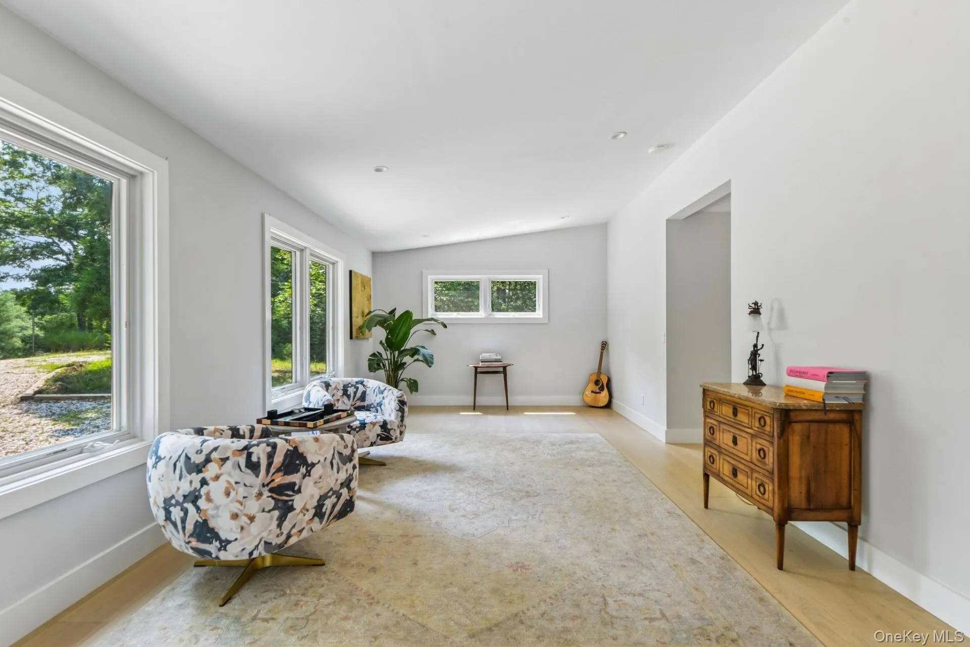 12 Deep View Court, East Hampton, NY, 4 Bedrooms Bedrooms, 8 Rooms Rooms,2 BathroomsBathrooms,Residential,For Rent,Deep View,0,1047210 12 Deep View Court, East Hampton, NY, 4 Bedrooms Bedrooms, 8 Rooms Rooms,2 BathroomsBathrooms,Residential,For Rent,Deep View,0,1047210