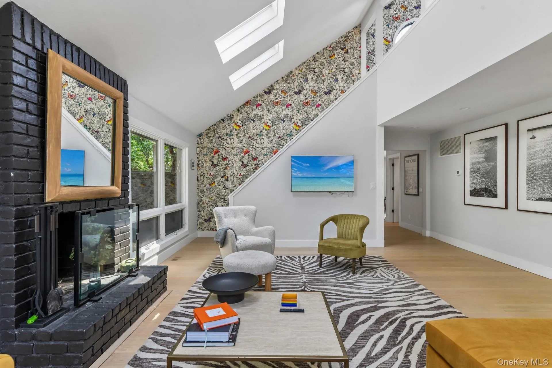 12 Deep View Court, East Hampton, NY, 4 Bedrooms Bedrooms, 8 Rooms Rooms,2 BathroomsBathrooms,Residential,For Rent,Deep View,0,1047210 12 Deep View Court, East Hampton, NY, 4 Bedrooms Bedrooms, 8 Rooms Rooms,2 BathroomsBathrooms,Residential,For Rent,Deep View,0,1047210