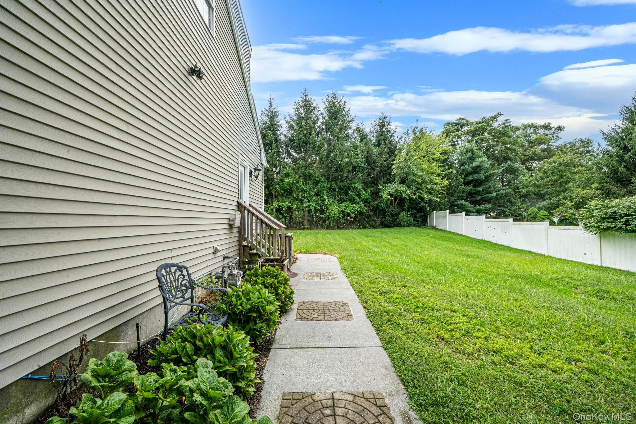 18 Woodridge Lane, Brookhaven, NY, 5 Bedrooms Bedrooms, 9 Rooms Rooms,2 BathroomsBathrooms,Residential,For Rent,Woodridge,0,1047218 18 Woodridge Lane, Brookhaven, NY, 5 Bedrooms Bedrooms, 9 Rooms Rooms,2 BathroomsBathrooms,Residential,For Rent,Woodridge,0,1047218