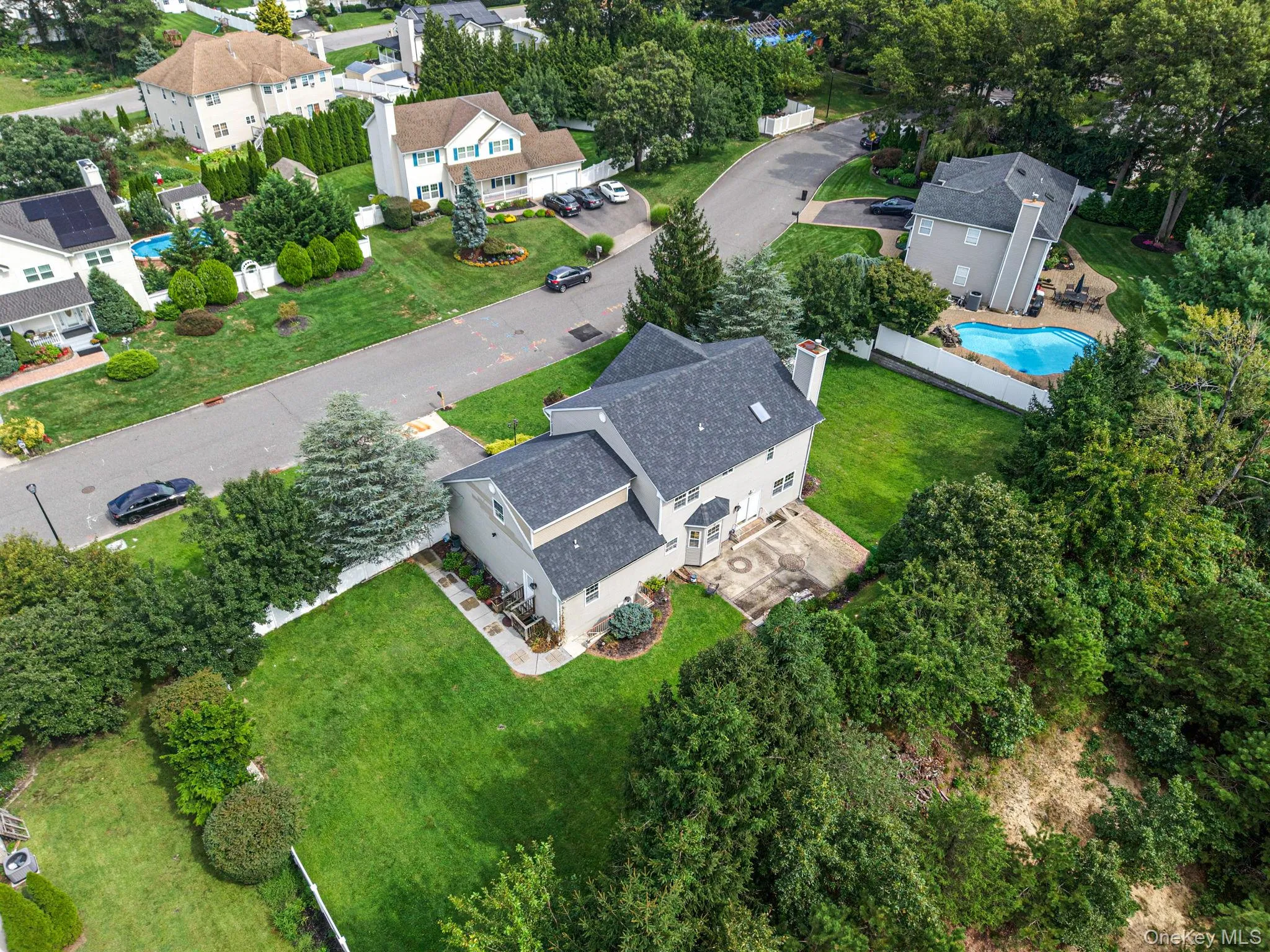 18 Woodridge Lane, Brookhaven, NY, 5 Bedrooms Bedrooms, 9 Rooms Rooms,2 BathroomsBathrooms,Residential,For Rent,Woodridge,0,1047218 18 Woodridge Lane, Brookhaven, NY, 5 Bedrooms Bedrooms, 9 Rooms Rooms,2 BathroomsBathrooms,Residential,For Rent,Woodridge,0,1047218