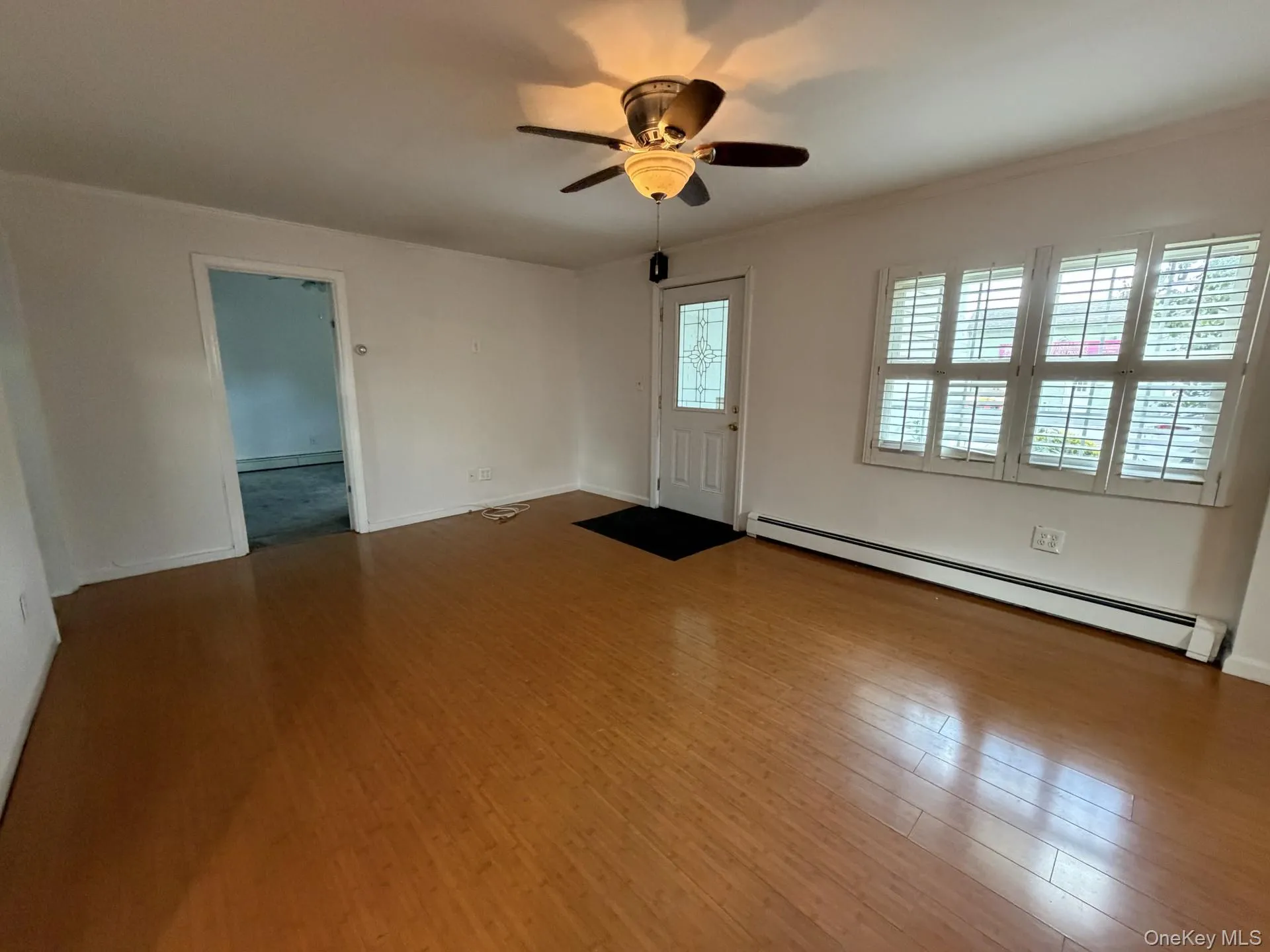 184 Horton Avenue, Hempstead, NY, 3 Bedrooms Bedrooms, 7 Rooms Rooms,1 BathroomBathrooms,Residential Lease,For Rent,Horton,0,1047219 184 Horton Avenue, Hempstead, NY, 3 Bedrooms Bedrooms, 7 Rooms Rooms,1 BathroomBathrooms,Residential Lease,For Rent,Horton,0,1047219