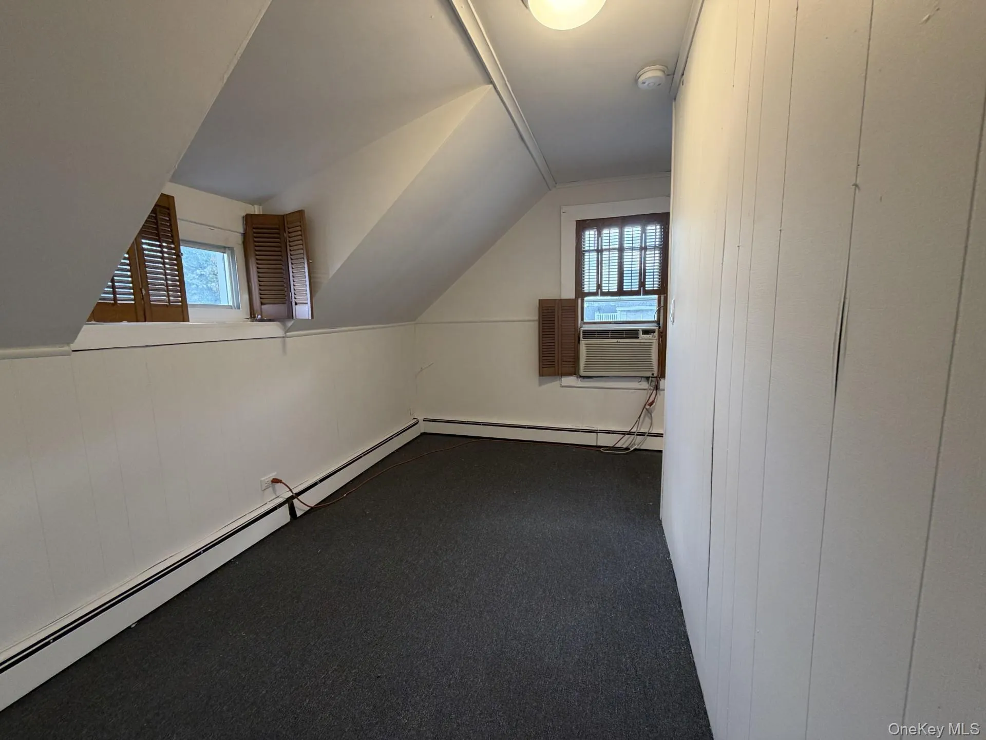 184 Horton Avenue, Hempstead, NY, 3 Bedrooms Bedrooms, 7 Rooms Rooms,1 BathroomBathrooms,Residential Lease,For Rent,Horton,0,1047219 184 Horton Avenue, Hempstead, NY, 3 Bedrooms Bedrooms, 7 Rooms Rooms,1 BathroomBathrooms,Residential Lease,For Rent,Horton,0,1047219
