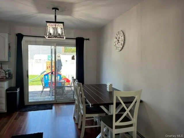 12 Federal Lane, Brookhaven, NY, 3 Bedrooms Bedrooms, 7 Rooms Rooms,1 BathroomBathrooms,Residential,For Rent,Federal,0,1047222 12 Federal Lane, Brookhaven, NY, 3 Bedrooms Bedrooms, 7 Rooms Rooms,1 BathroomBathrooms,Residential,For Rent,Federal,0,1047222