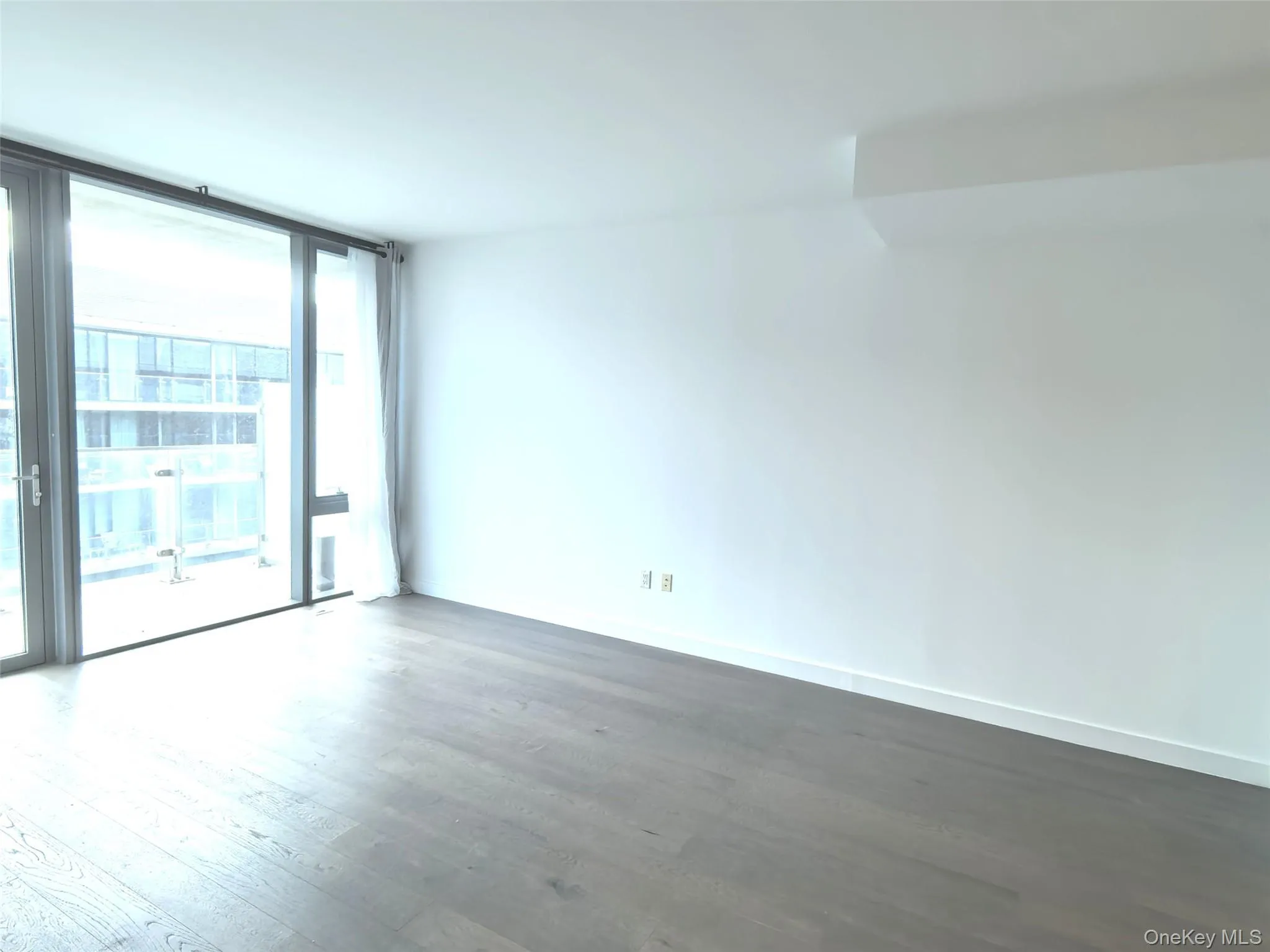 13103 40th Road, New York, NY, 2 Bedrooms Bedrooms, 5 Rooms Rooms,2 BathroomsBathrooms,Residential,For Rent,40th,0,1047223 13103 40th Road, New York, NY, 2 Bedrooms Bedrooms, 5 Rooms Rooms,2 BathroomsBathrooms,Residential,For Rent,40th,0,1047223