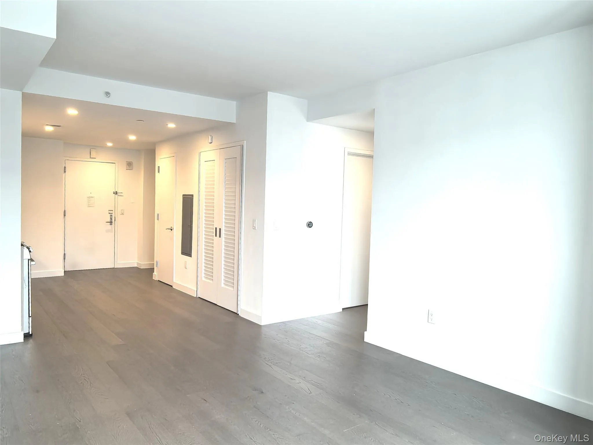 13103 40th Road, New York, NY, 2 Bedrooms Bedrooms, 5 Rooms Rooms,2 BathroomsBathrooms,Residential,For Rent,40th,0,1047223 13103 40th Road, New York, NY, 2 Bedrooms Bedrooms, 5 Rooms Rooms,2 BathroomsBathrooms,Residential,For Rent,40th,0,1047223