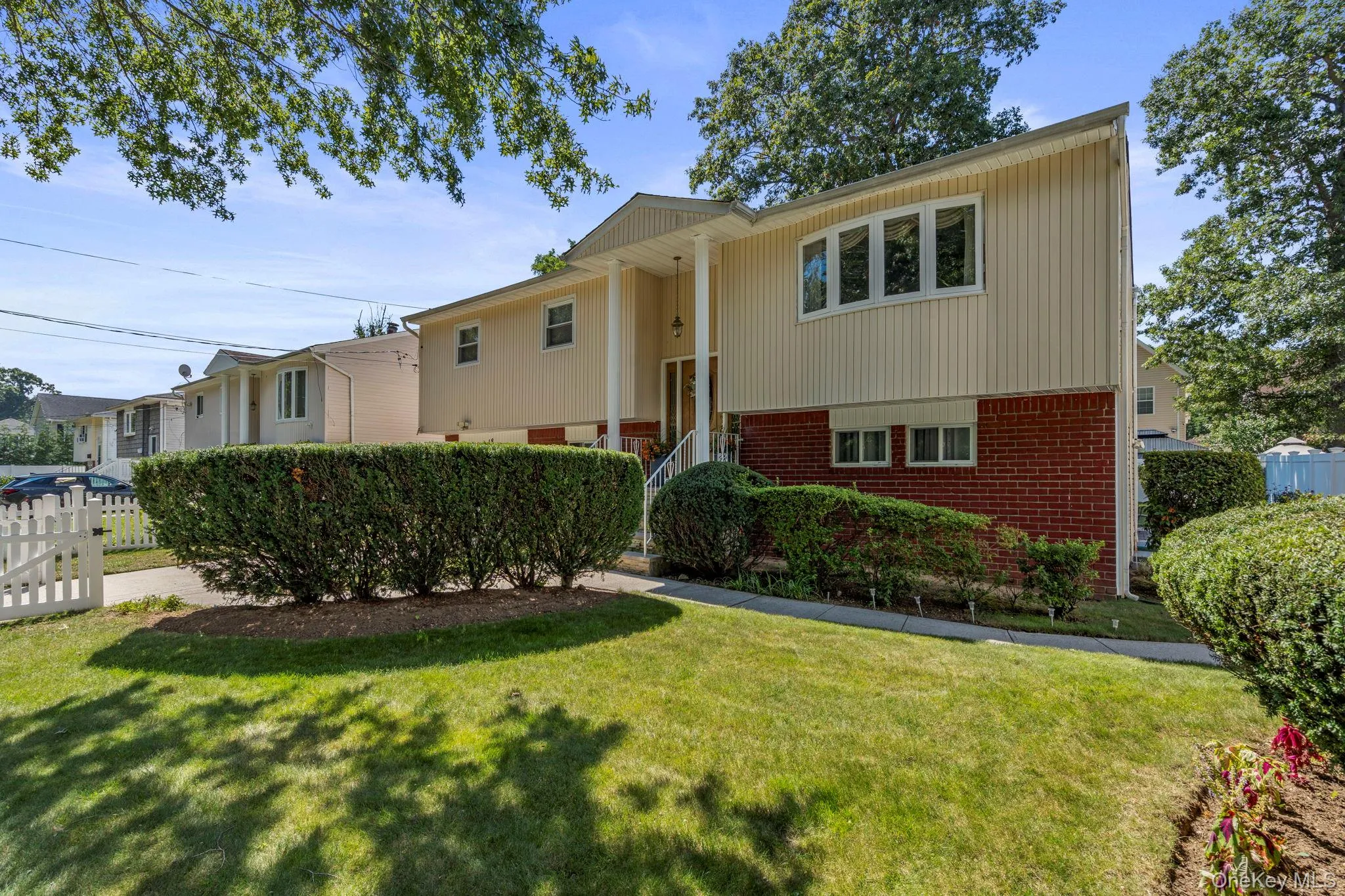 18 Brooklyn Avenue, Hempstead, NY, 4 Bedrooms Bedrooms, 8 Rooms Rooms,2 BathroomsBathrooms,Residential,For Rent,Brooklyn,0,1047228 18 Brooklyn Avenue, Hempstead, NY, 4 Bedrooms Bedrooms, 8 Rooms Rooms,2 BathroomsBathrooms,Residential,For Rent,Brooklyn,0,1047228