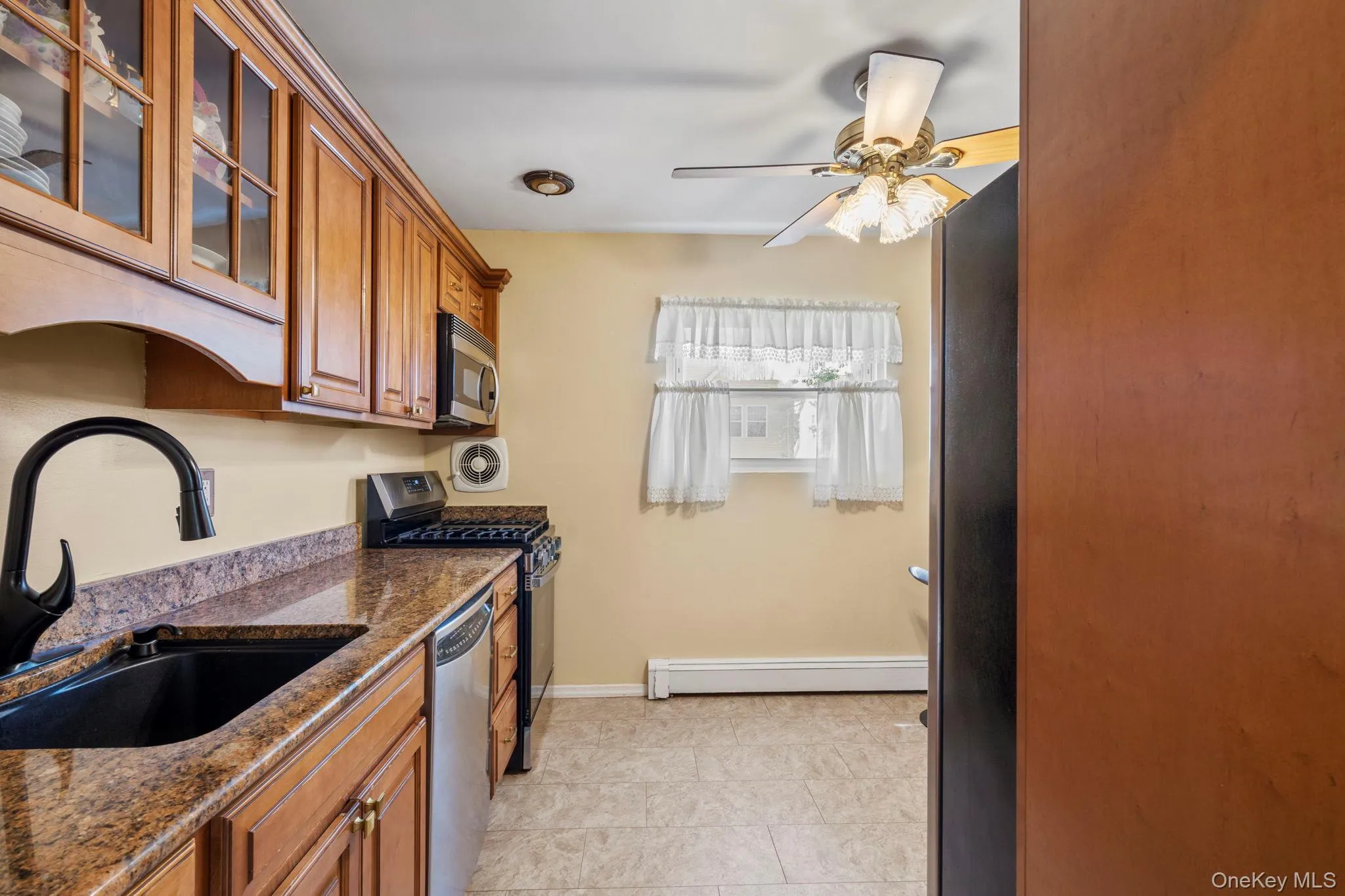 18 Brooklyn Avenue, Hempstead, NY, 4 Bedrooms Bedrooms, 8 Rooms Rooms,2 BathroomsBathrooms,Residential,For Rent,Brooklyn,0,1047228 18 Brooklyn Avenue, Hempstead, NY, 4 Bedrooms Bedrooms, 8 Rooms Rooms,2 BathroomsBathrooms,Residential,For Rent,Brooklyn,0,1047228