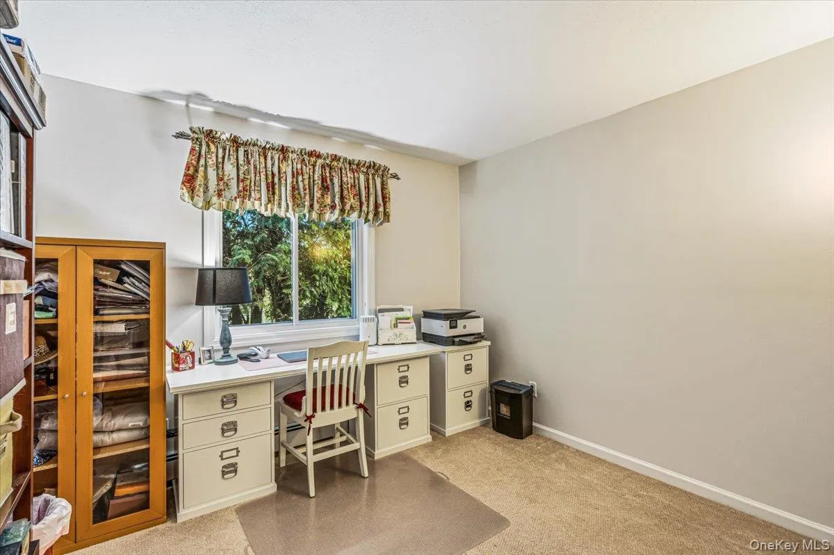 31 Dehan Street, Smithtown, NY, 3 Bedrooms Bedrooms, 14 Rooms Rooms,2 BathroomsBathrooms,Residential,For Rent,Dehan,0,1047231 31 Dehan Street, Smithtown, NY, 3 Bedrooms Bedrooms, 14 Rooms Rooms,2 BathroomsBathrooms,Residential,For Rent,Dehan,0,1047231
