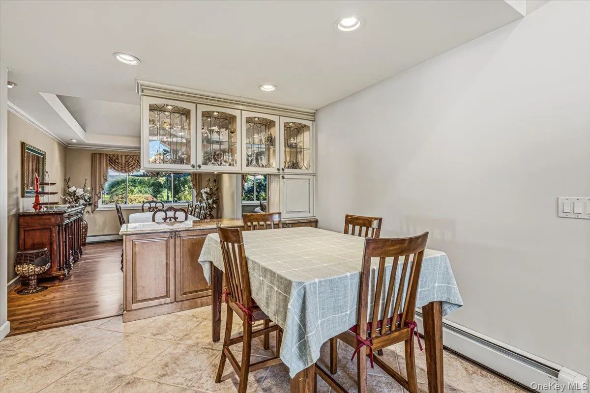31 Dehan Street, Smithtown, NY, 3 Bedrooms Bedrooms, 14 Rooms Rooms,2 BathroomsBathrooms,Residential,For Rent,Dehan,0,1047231 31 Dehan Street, Smithtown, NY, 3 Bedrooms Bedrooms, 14 Rooms Rooms,2 BathroomsBathrooms,Residential,For Rent,Dehan,0,1047231