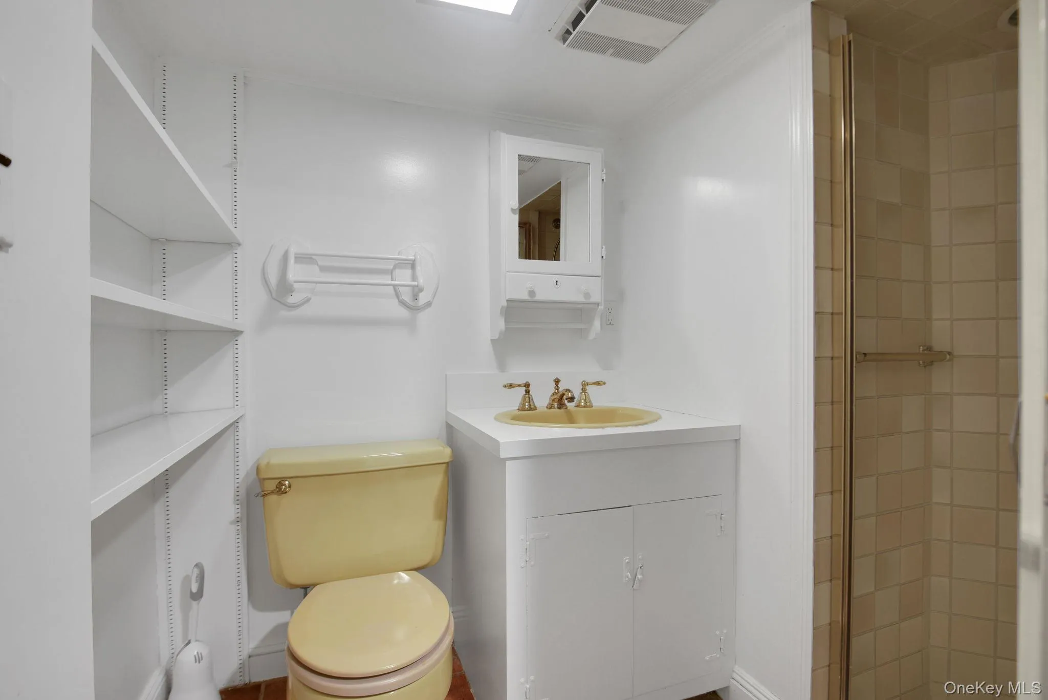 46 Fenimore Road, Scarsdale, NY, 5 Bedrooms Bedrooms, 12 Rooms Rooms,3 BathroomsBathrooms,Residential,For Rent,Fenimore,0,1047235 46 Fenimore Road, Scarsdale, NY, 5 Bedrooms Bedrooms, 12 Rooms Rooms,3 BathroomsBathrooms,Residential,For Rent,Fenimore,0,1047235
