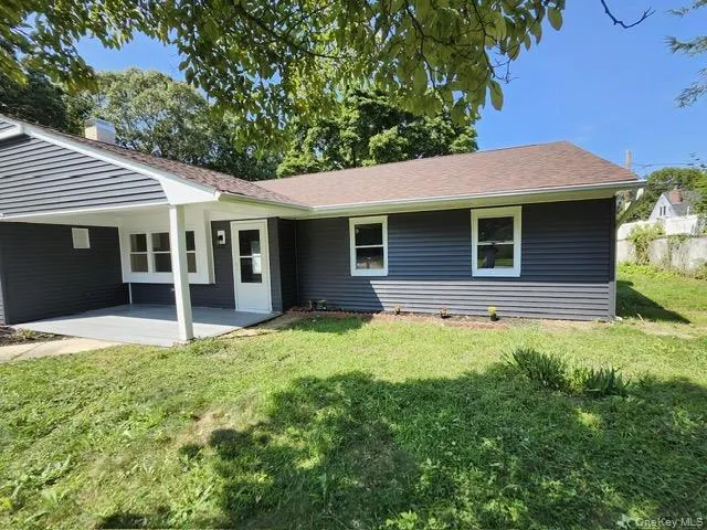 73 Morton Street, Brookhaven, NY, 3 Bedrooms Bedrooms, 6 Rooms Rooms,1 BathroomBathrooms,Residential,For Rent,Morton,0,1047237 73 Morton Street, Brookhaven, NY, 3 Bedrooms Bedrooms, 6 Rooms Rooms,1 BathroomBathrooms,Residential,For Rent,Morton,0,1047237