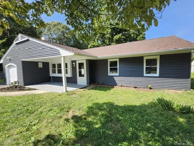 73 Morton Street, Brookhaven, NY, 3 Bedrooms Bedrooms, 6 Rooms Rooms,1 BathroomBathrooms,Residential,For Rent,Morton,0,1047237 73 Morton Street, Brookhaven, NY, 3 Bedrooms Bedrooms, 6 Rooms Rooms,1 BathroomBathrooms,Residential,For Rent,Morton,0,1047237
