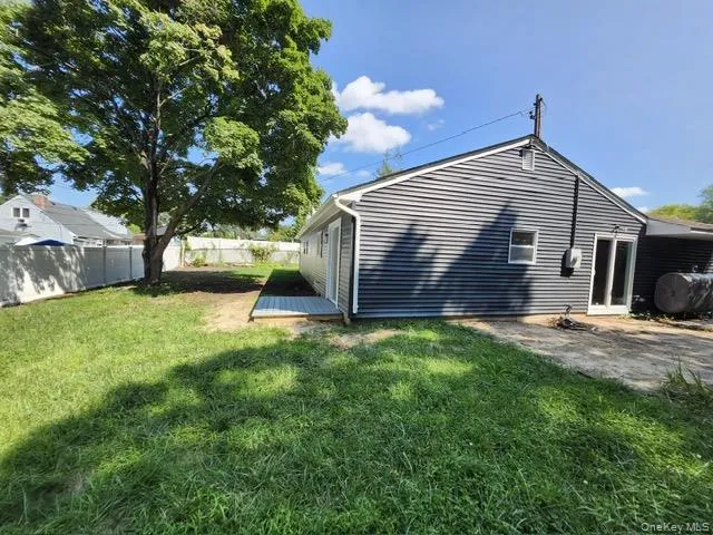 73 Morton Street, Brookhaven, NY, 3 Bedrooms Bedrooms, 6 Rooms Rooms,1 BathroomBathrooms,Residential,For Rent,Morton,0,1047237 73 Morton Street, Brookhaven, NY, 3 Bedrooms Bedrooms, 6 Rooms Rooms,1 BathroomBathrooms,Residential,For Rent,Morton,0,1047237