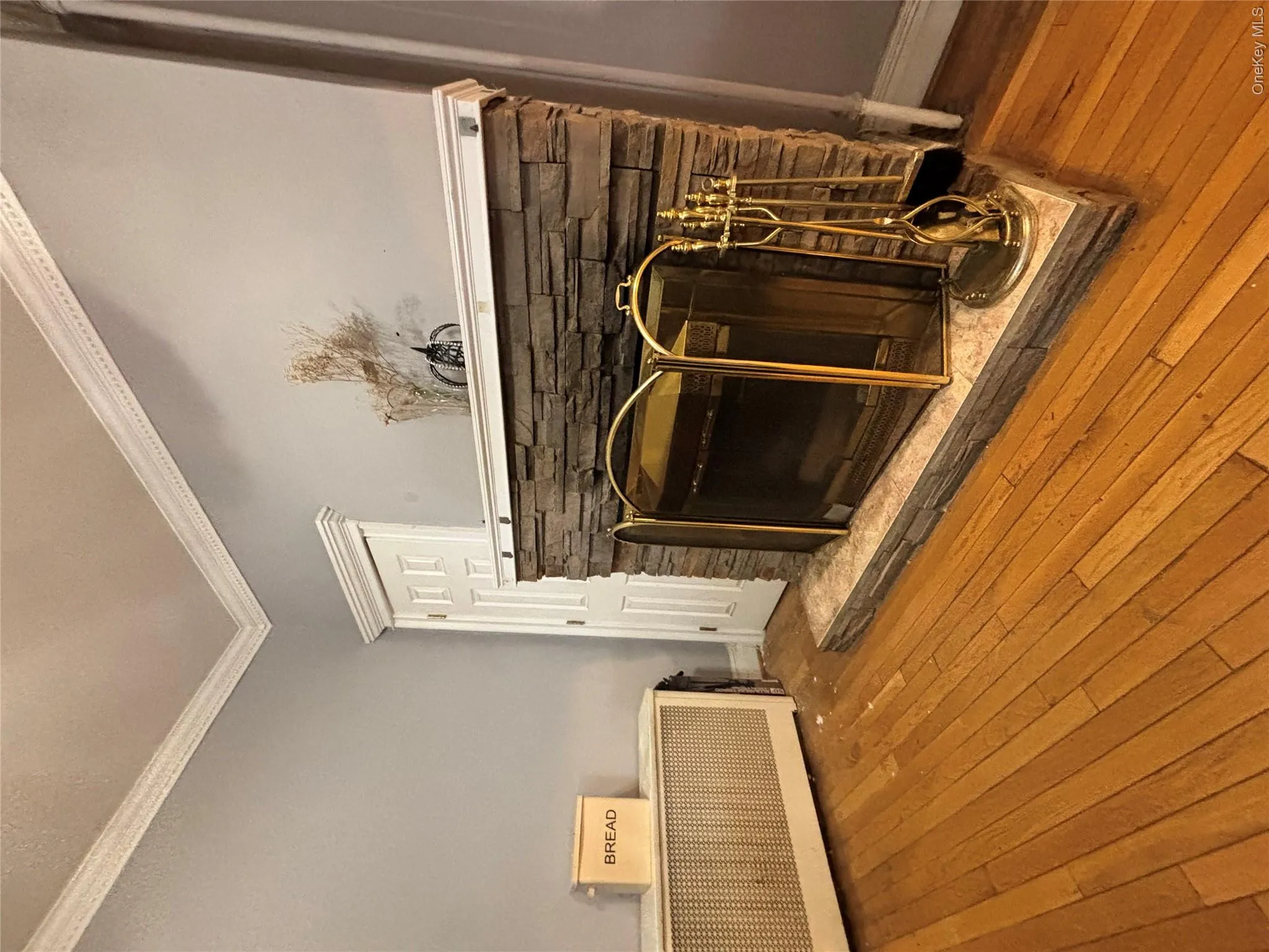 3614 Paulding Avenue, New York, NY, 3 Bedrooms Bedrooms, 10 Rooms Rooms,3 BathroomsBathrooms,Residential,For Rent,Paulding,0,1047245 3614 Paulding Avenue, New York, NY, 3 Bedrooms Bedrooms, 10 Rooms Rooms,3 BathroomsBathrooms,Residential,For Rent,Paulding,0,1047245