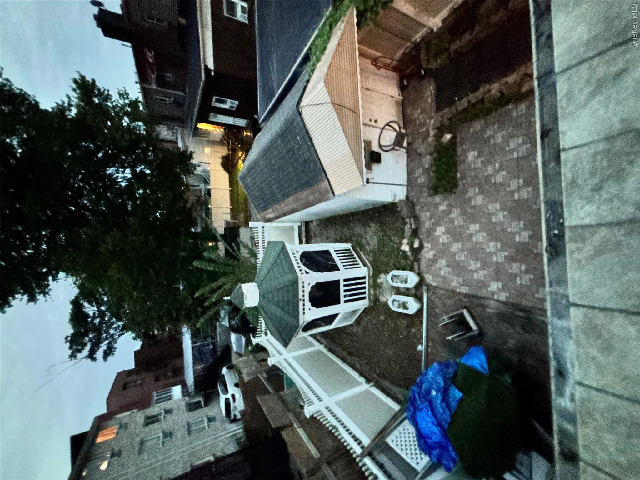 3614 Paulding Avenue, New York, NY, 3 Bedrooms Bedrooms, 10 Rooms Rooms,3 BathroomsBathrooms,Residential,For Rent,Paulding,0,1047245 3614 Paulding Avenue, New York, NY, 3 Bedrooms Bedrooms, 10 Rooms Rooms,3 BathroomsBathrooms,Residential,For Rent,Paulding,0,1047245