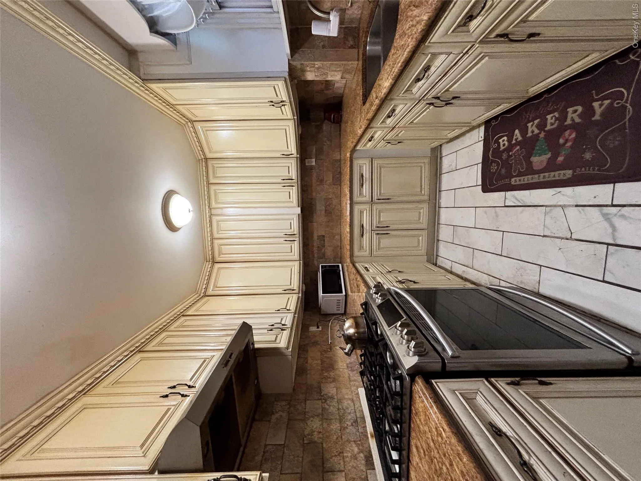3614 Paulding Avenue, New York, NY, 3 Bedrooms Bedrooms, 10 Rooms Rooms,3 BathroomsBathrooms,Residential,For Rent,Paulding,0,1047245 3614 Paulding Avenue, New York, NY, 3 Bedrooms Bedrooms, 10 Rooms Rooms,3 BathroomsBathrooms,Residential,For Rent,Paulding,0,1047245