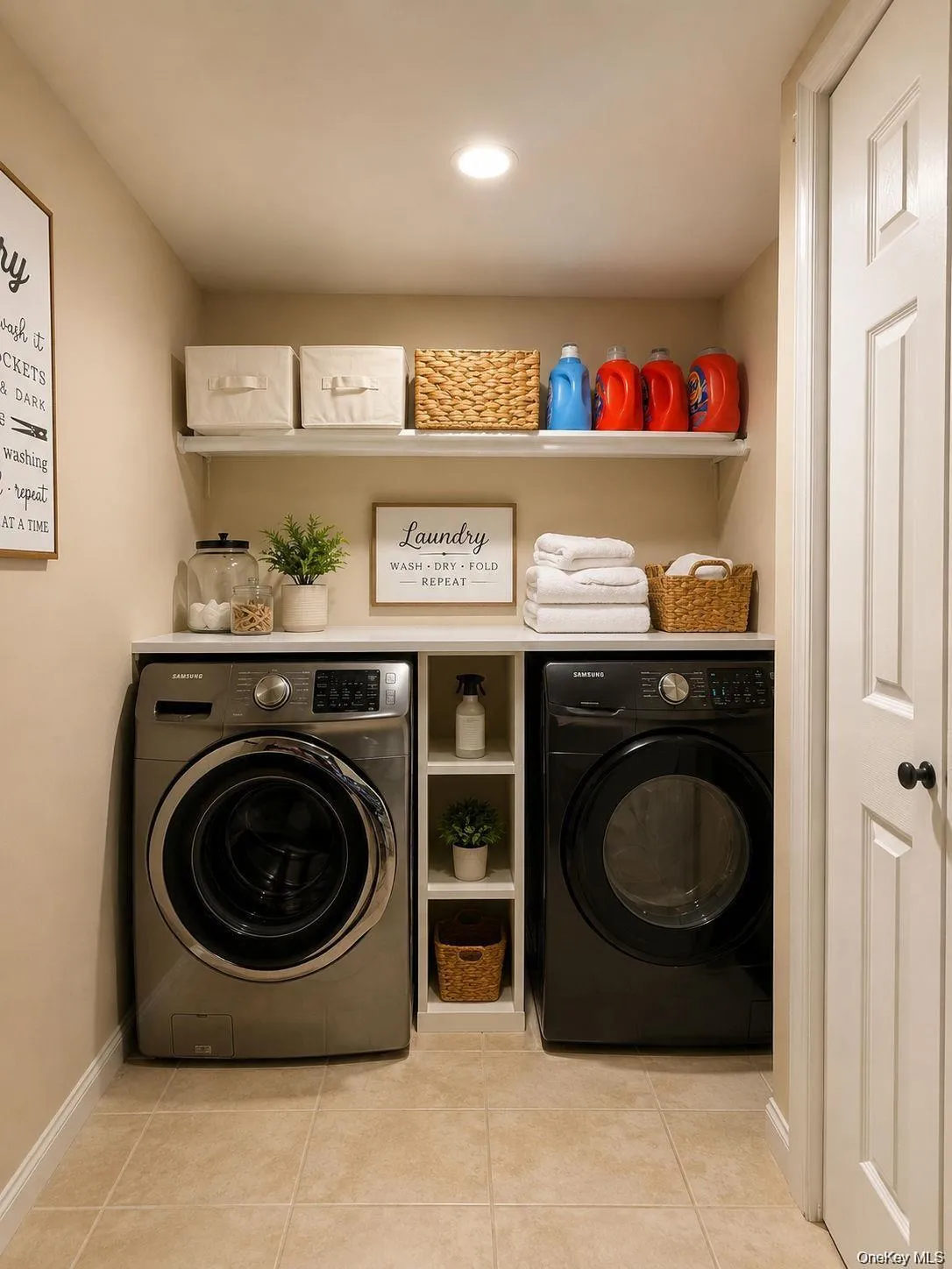 42 Birch Road, New York, NY, 3 Bedrooms Bedrooms, 7 Rooms Rooms,2 BathroomsBathrooms,Residential,For Rent,Birch,0,1047246 42 Birch Road, New York, NY, 3 Bedrooms Bedrooms, 7 Rooms Rooms,2 BathroomsBathrooms,Residential,For Rent,Birch,0,1047246