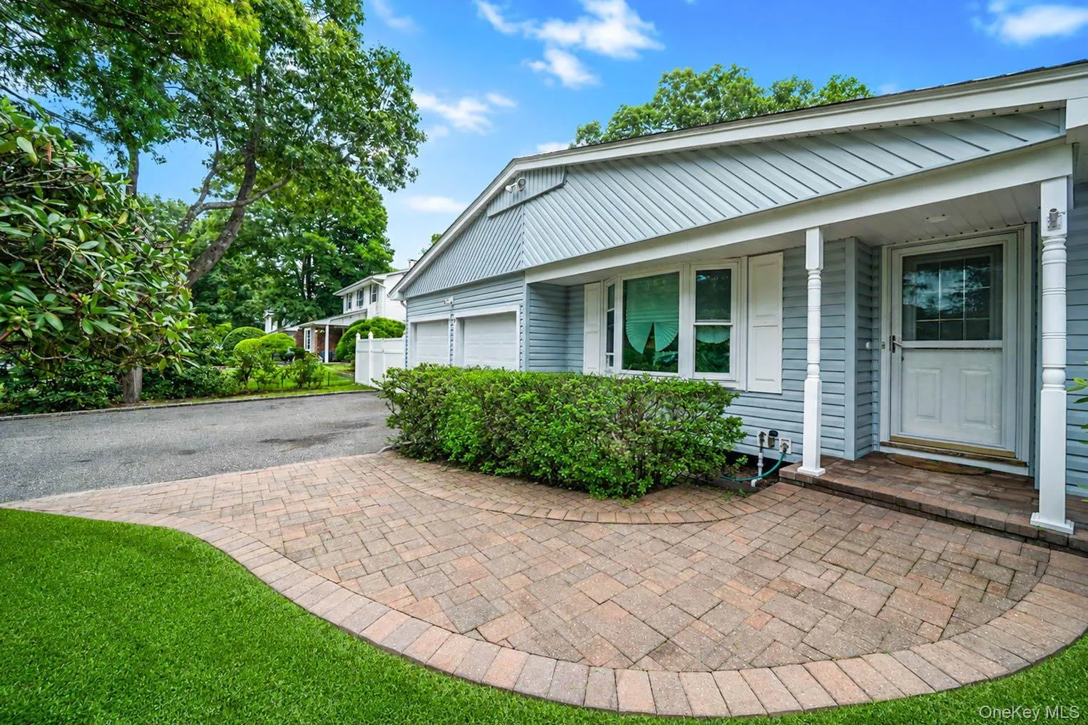 12 Beecher Street, Brookhaven, NY, 3 Bedrooms Bedrooms, 9 Rooms Rooms,2 BathroomsBathrooms,Residential,For Rent,Beecher,0,1047250 12 Beecher Street, Brookhaven, NY, 3 Bedrooms Bedrooms, 9 Rooms Rooms,2 BathroomsBathrooms,Residential,For Rent,Beecher,0,1047250