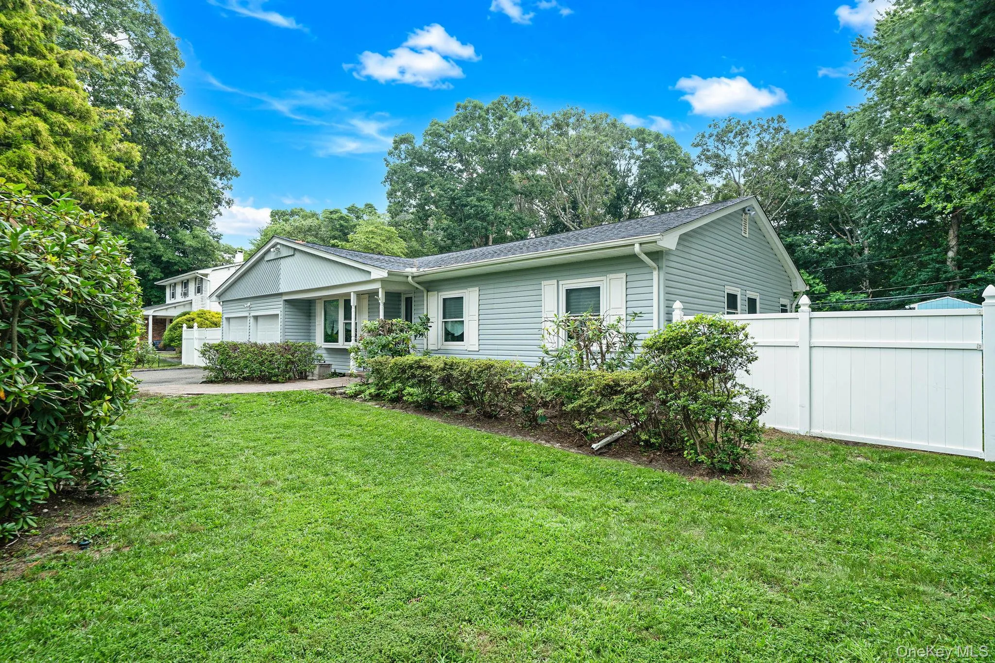 12 Beecher Street, Brookhaven, NY, 3 Bedrooms Bedrooms, 9 Rooms Rooms,2 BathroomsBathrooms,Residential,For Rent,Beecher,0,1047250 12 Beecher Street, Brookhaven, NY, 3 Bedrooms Bedrooms, 9 Rooms Rooms,2 BathroomsBathrooms,Residential,For Rent,Beecher,0,1047250