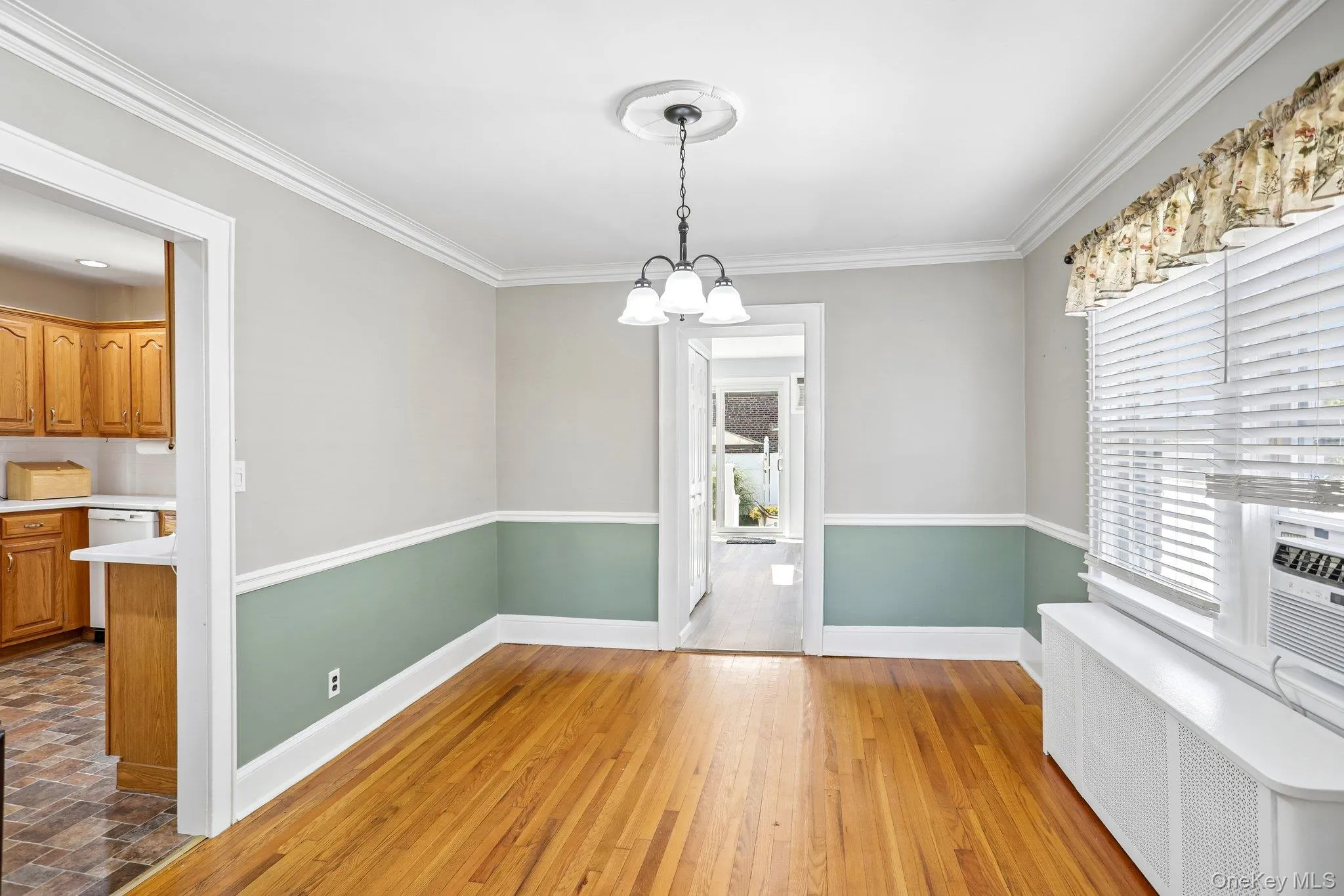 309 Bellevue Avenue, Yonkers, NY, 3 Bedrooms Bedrooms, 7 Rooms Rooms,1 BathroomBathrooms,Residential,For Rent,Bellevue,0,1047254 309 Bellevue Avenue, Yonkers, NY, 3 Bedrooms Bedrooms, 7 Rooms Rooms,1 BathroomBathrooms,Residential,For Rent,Bellevue,0,1047254