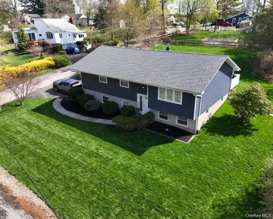 7 Bryant Road, Carmel, NY, 3 Bedrooms Bedrooms, 10 Rooms Rooms,3 BathroomsBathrooms,Residential,For Rent,Bryant,0,1047255 7 Bryant Road, Carmel, NY, 3 Bedrooms Bedrooms, 10 Rooms Rooms,3 BathroomsBathrooms,Residential,For Rent,Bryant,0,1047255