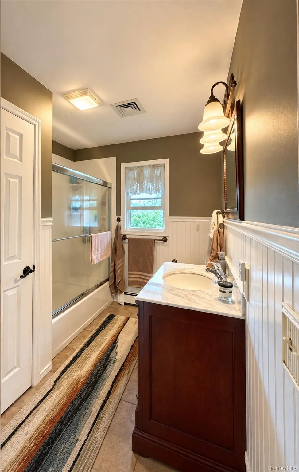 56 Columbia Drive, Fallsburg, NY, 3 Bedrooms Bedrooms, 7 Rooms Rooms,2 BathroomsBathrooms,Residential,For Rent,Columbia,0,1047258 56 Columbia Drive, Fallsburg, NY, 3 Bedrooms Bedrooms, 7 Rooms Rooms,2 BathroomsBathrooms,Residential,For Rent,Columbia,0,1047258