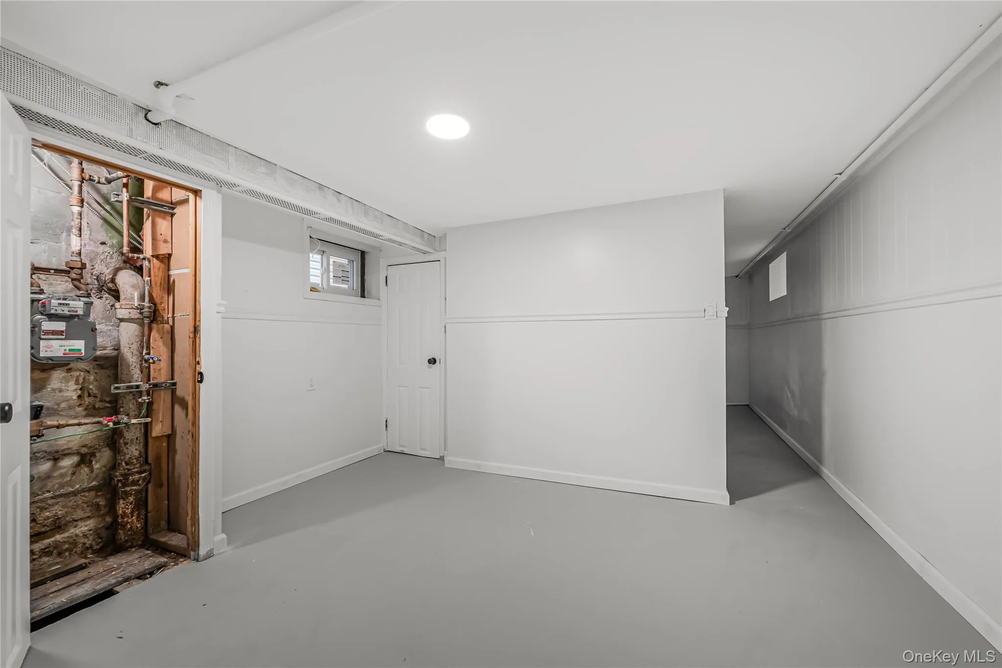 173-43 103rd Avenue, New York, NY, 4 Bedrooms Bedrooms, 7 Rooms Rooms,2 BathroomsBathrooms,Residential,For Rent,103rd,0,1047265 173-43 103rd Avenue, New York, NY, 4 Bedrooms Bedrooms, 7 Rooms Rooms,2 BathroomsBathrooms,Residential,For Rent,103rd,0,1047265