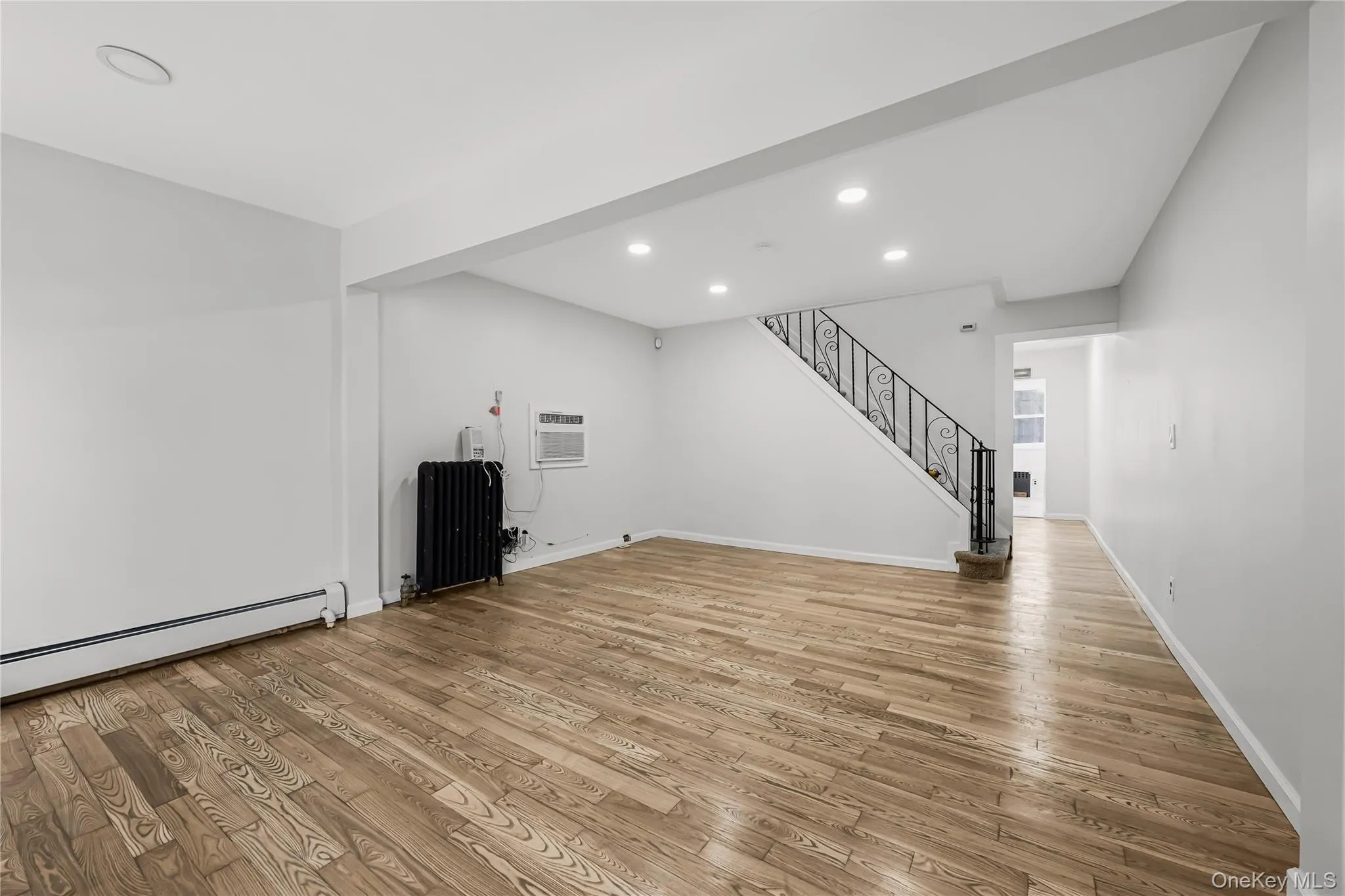 173-43 103rd Avenue, New York, NY, 4 Bedrooms Bedrooms, 7 Rooms Rooms,2 BathroomsBathrooms,Residential,For Rent,103rd,0,1047265 173-43 103rd Avenue, New York, NY, 4 Bedrooms Bedrooms, 7 Rooms Rooms,2 BathroomsBathrooms,Residential,For Rent,103rd,0,1047265